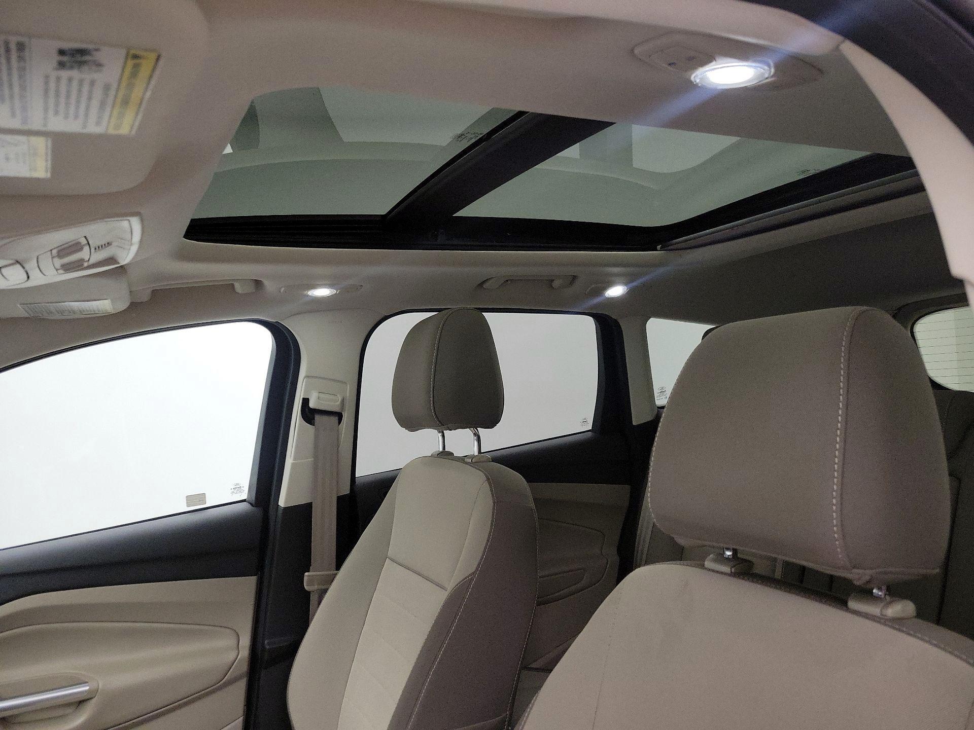 Thumbnail: 2014 Ford Escape - 19