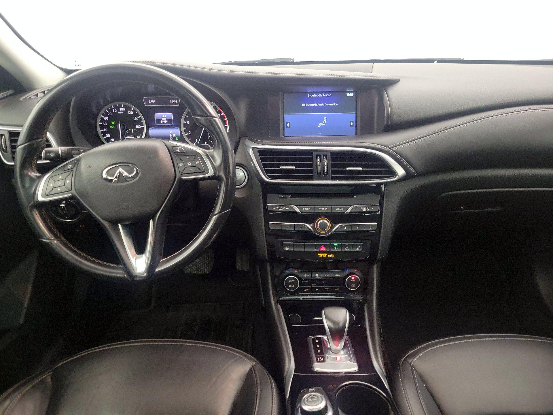 Thumbnail: 2018 INFINITI QX30 - 9