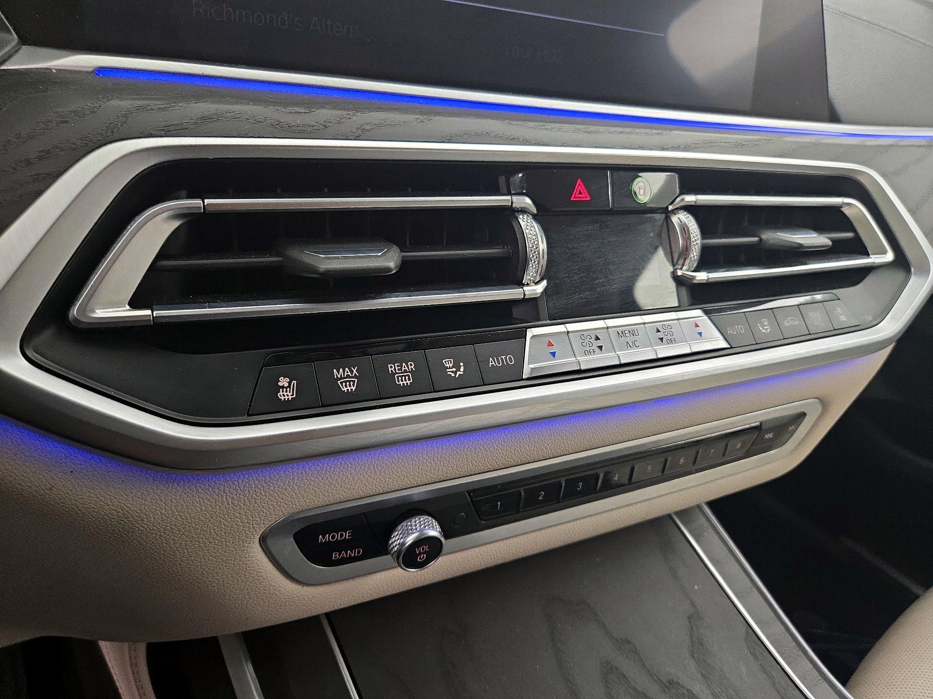 Thumbnail: 2019 BMW X7 - 17