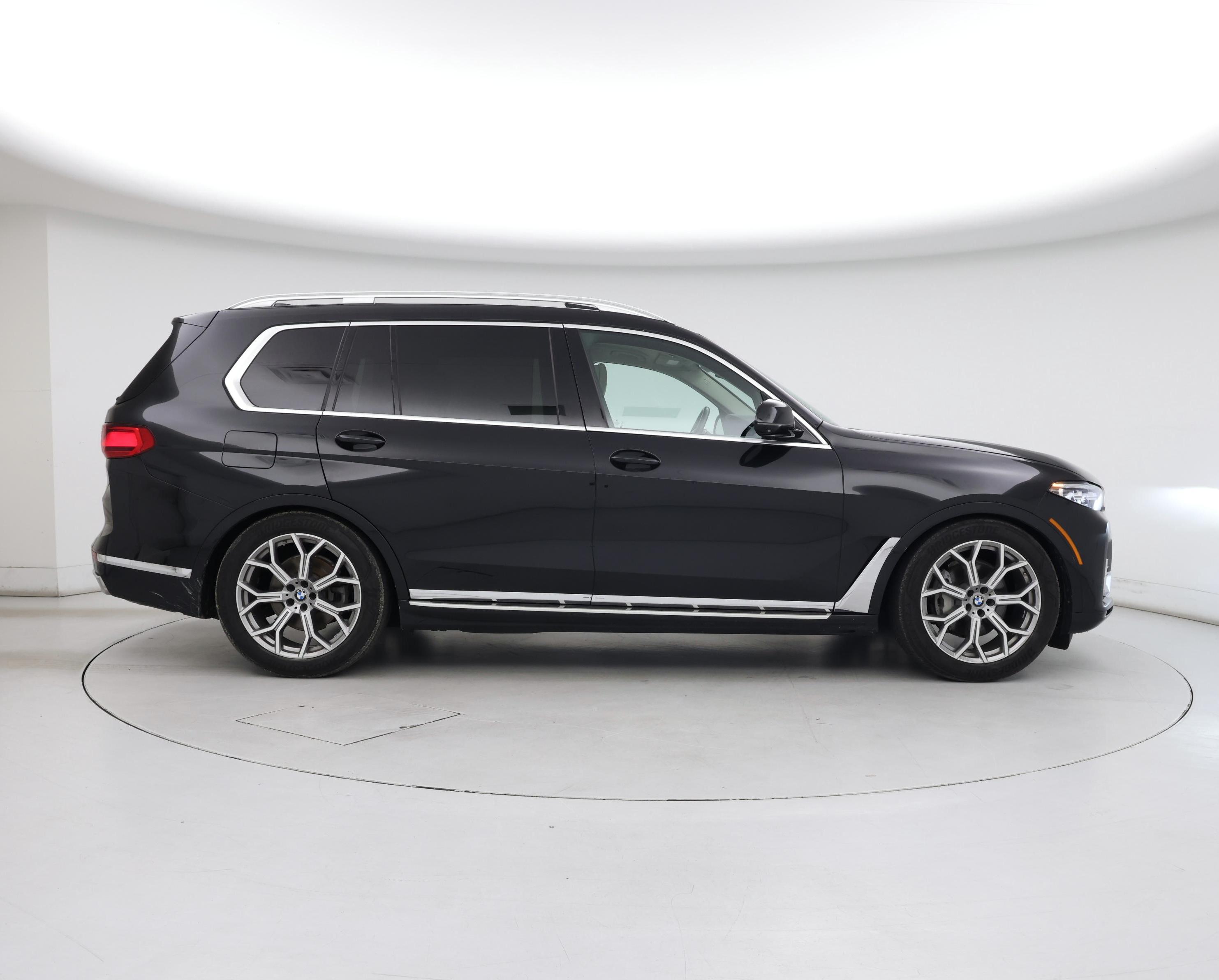 Thumbnail: 2019 BMW X7 - 7