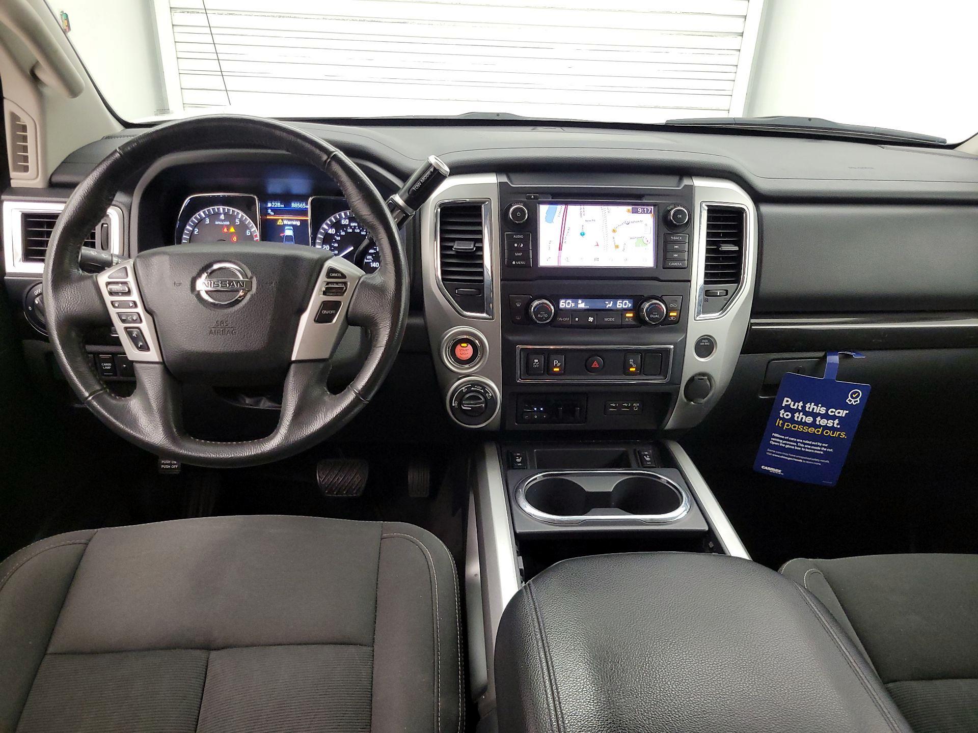 Thumbnail: 2019 Nissan Titan - 9
