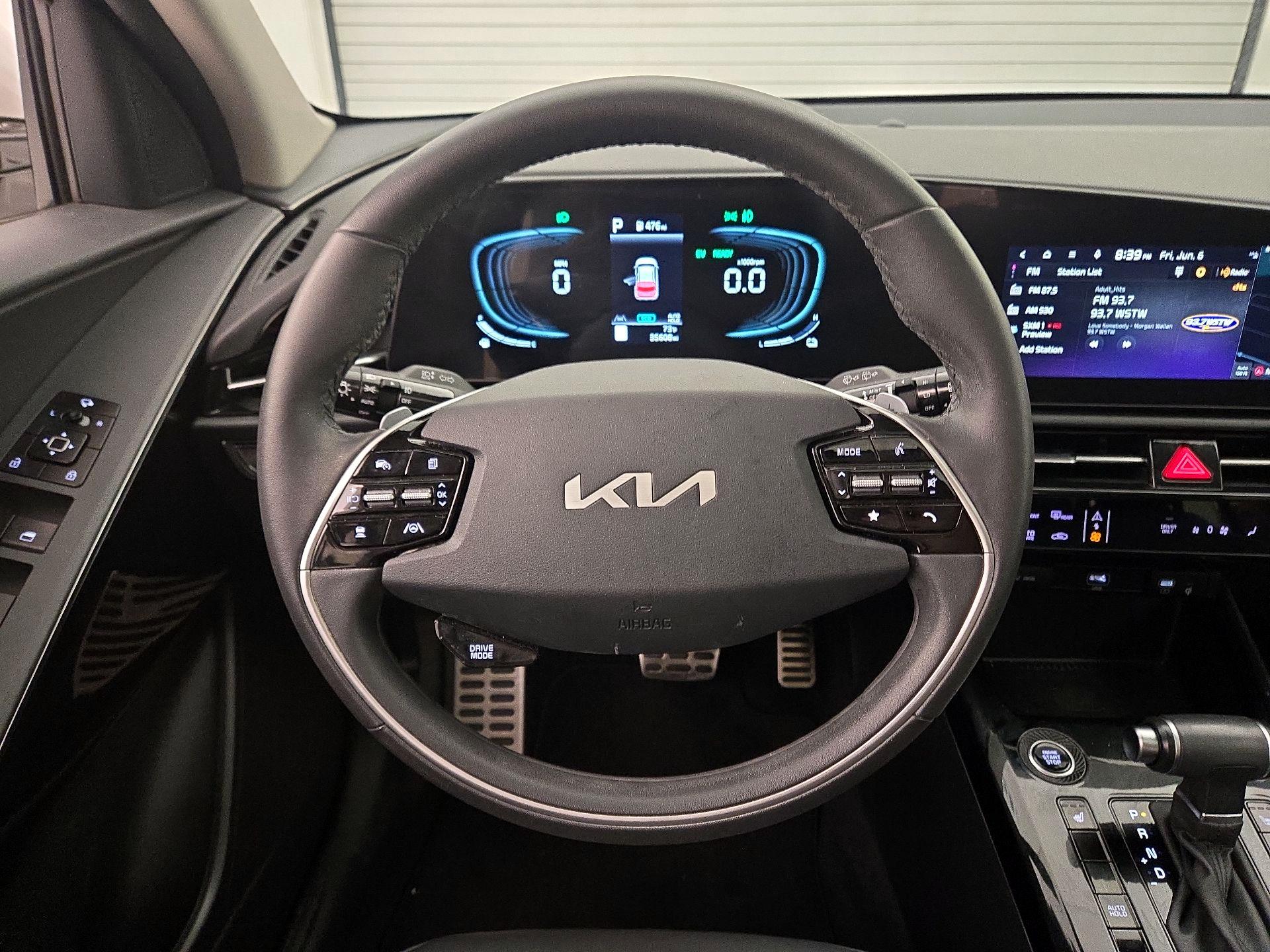 Thumbnail: 2023 Kia Niro - 10