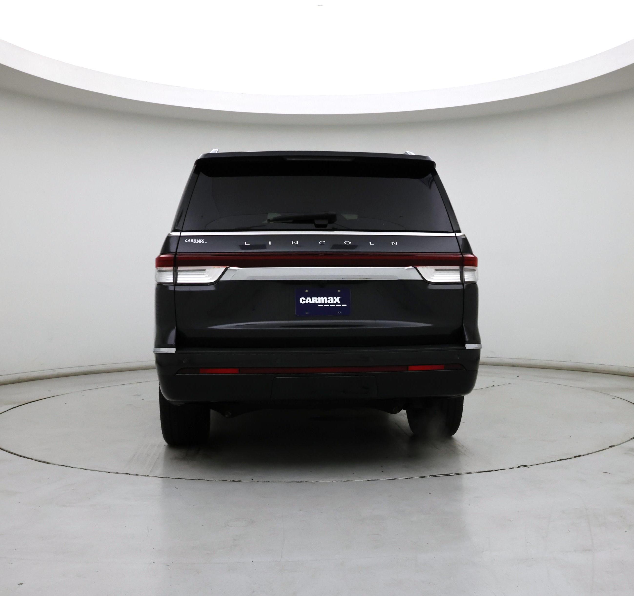 Thumbnail: 2022 Lincoln Navigator - 6