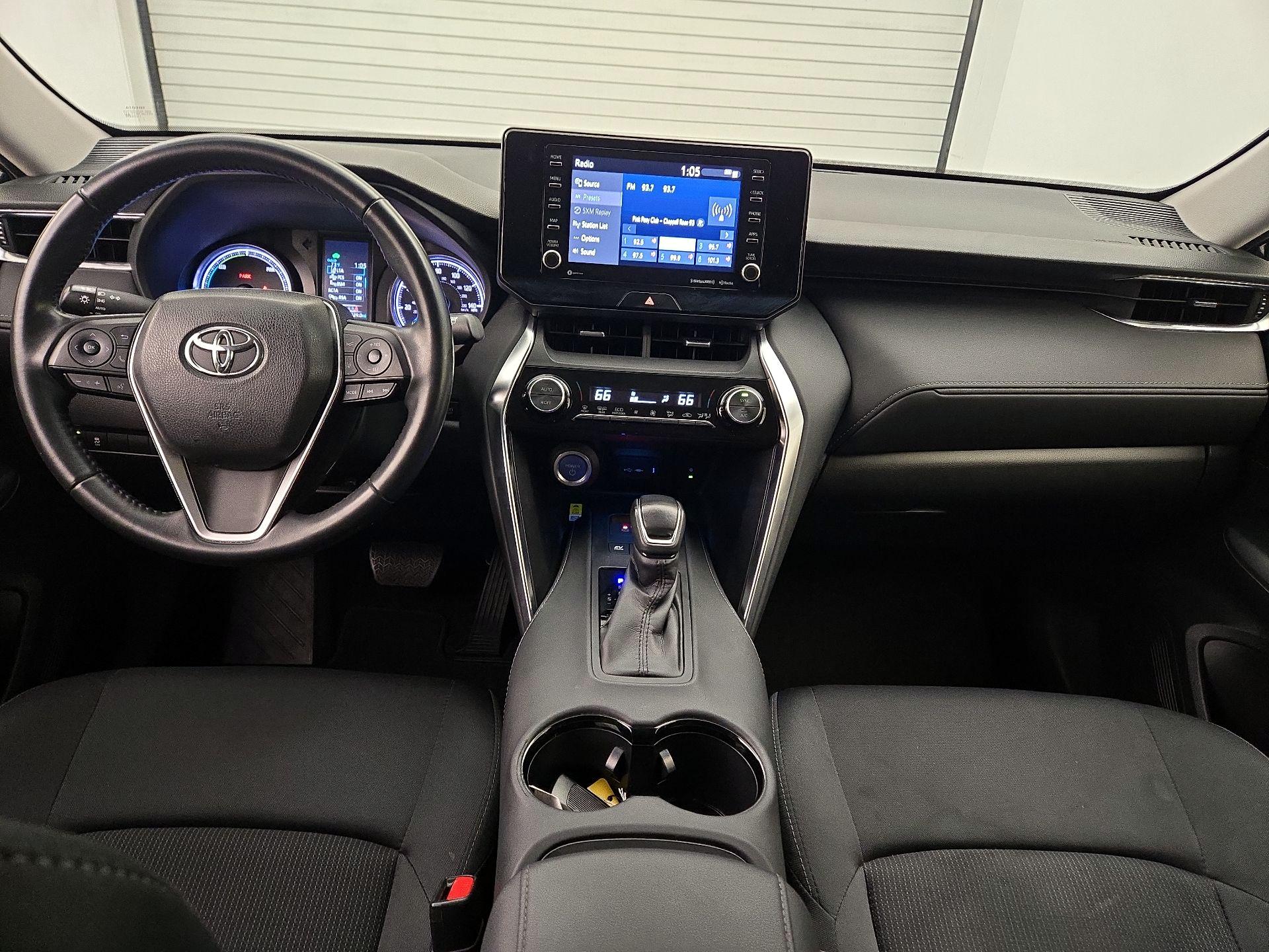 Thumbnail: 2022 Toyota Venza - 9