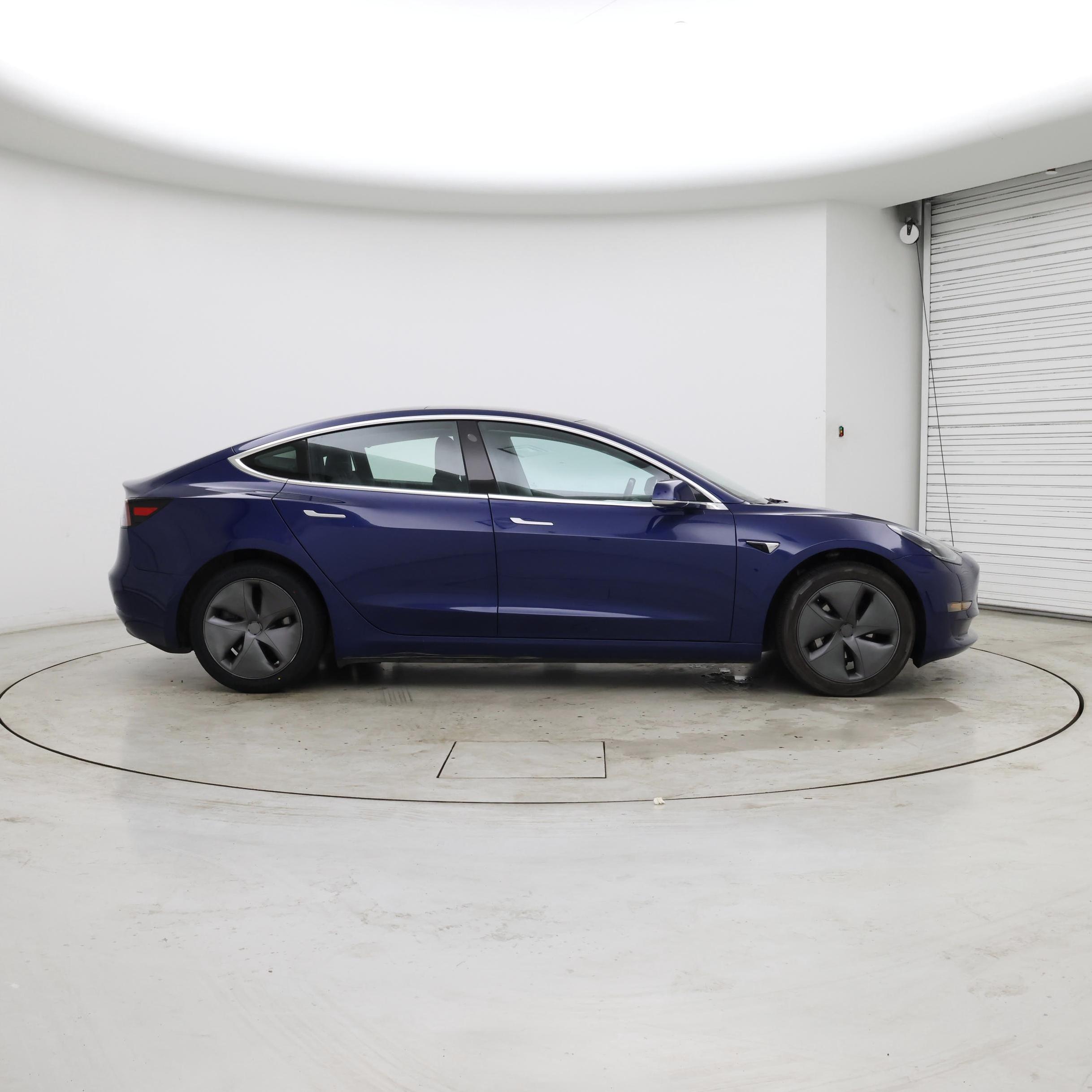 Thumbnail: 2019 Tesla Model 3 - 7