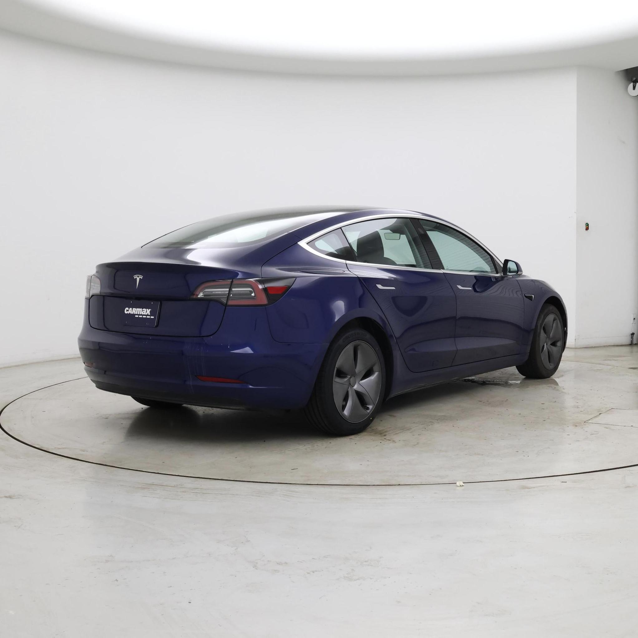 Thumbnail: 2019 Tesla Model 3 - 8