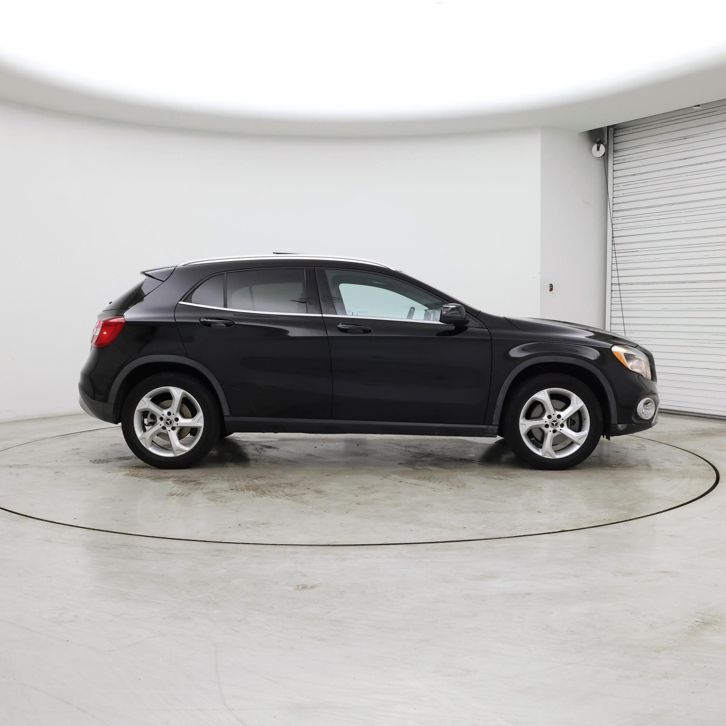 Thumbnail: 2018 Mercedes-Benz GLA - 7