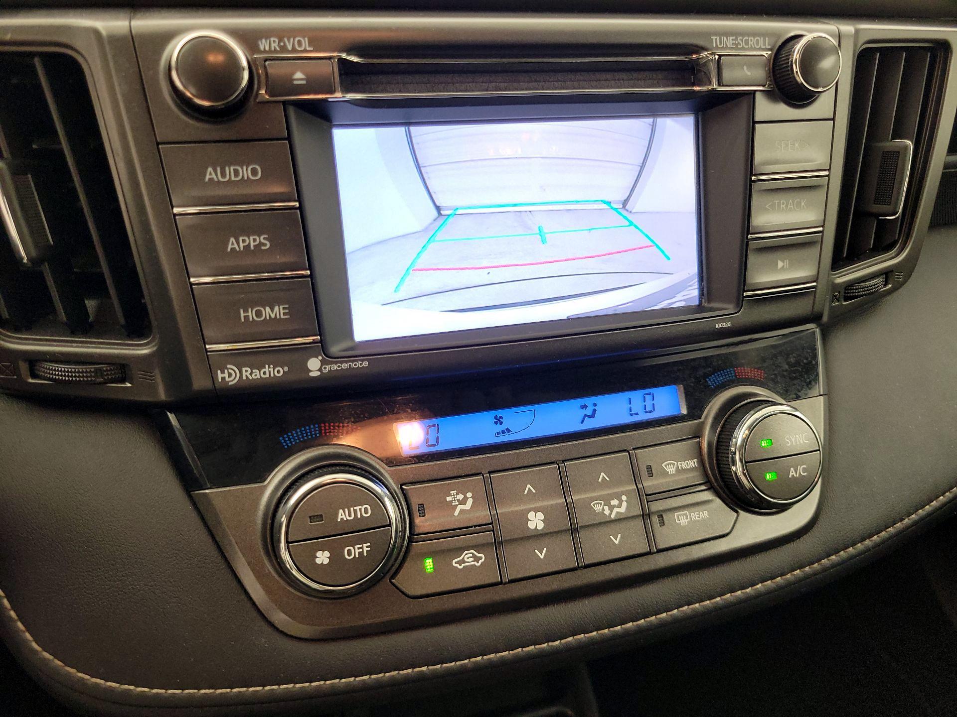 Thumbnail: 2015 Toyota RAV4 - 14