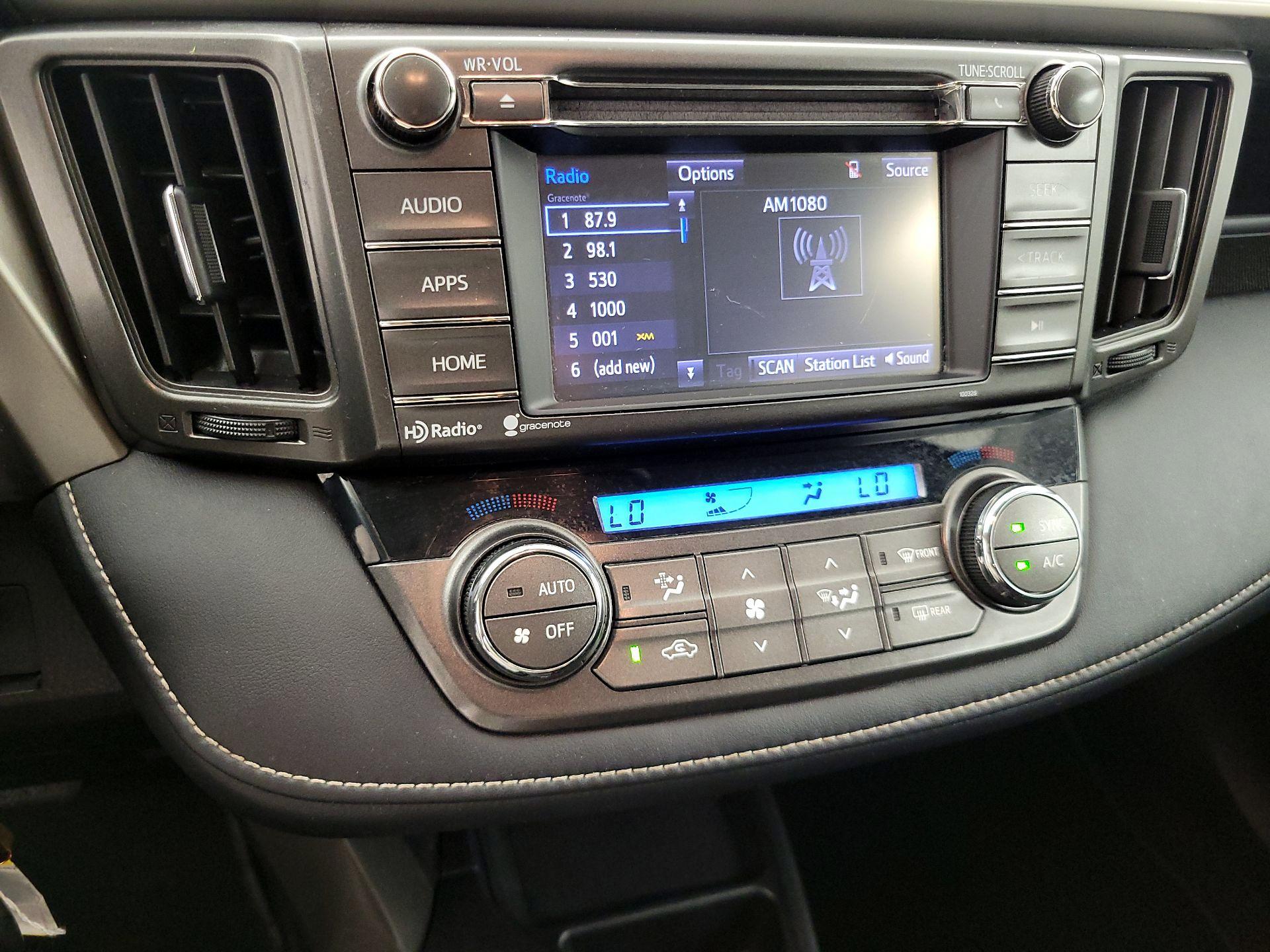 Thumbnail: 2015 Toyota RAV4 - 15