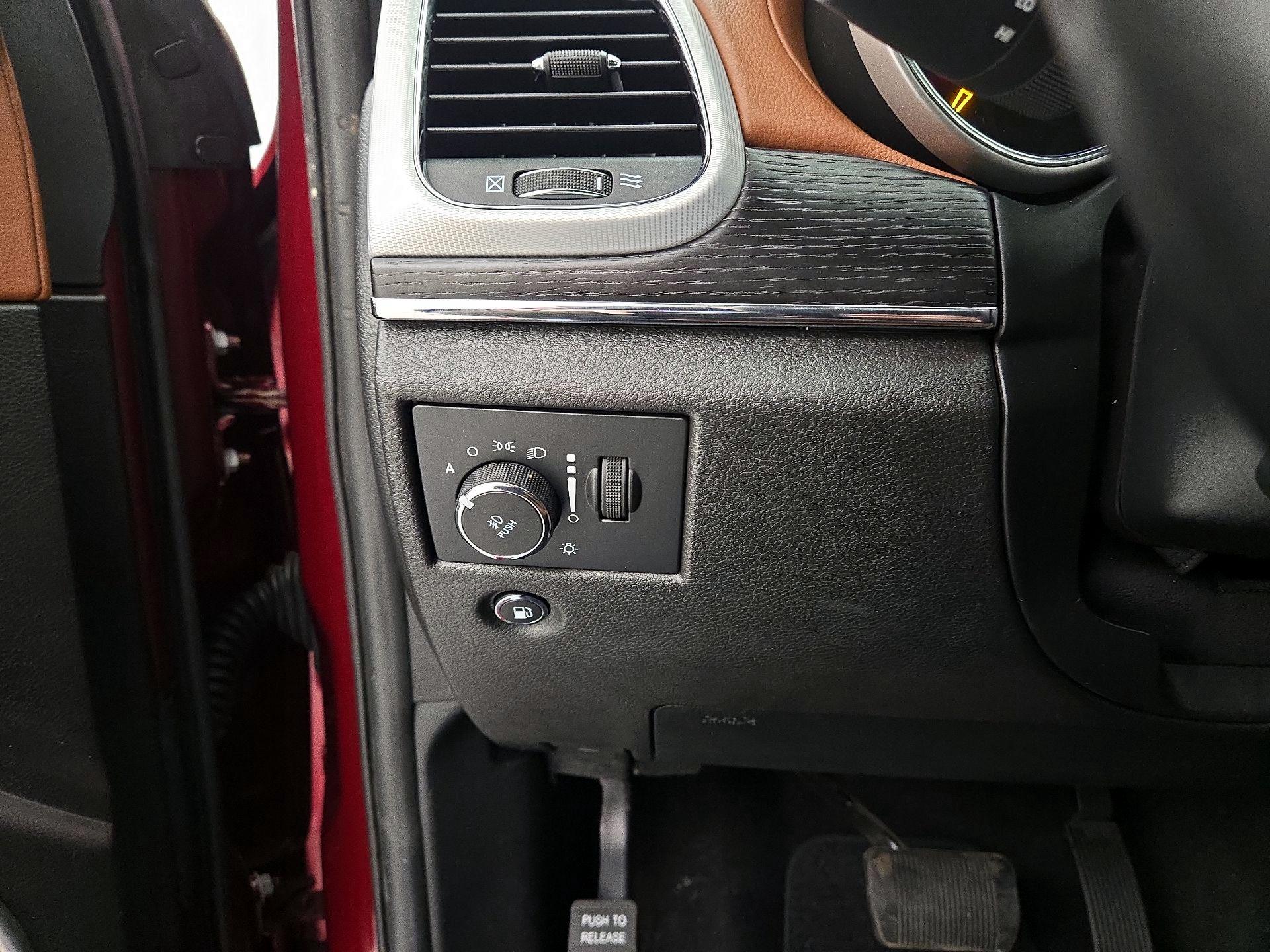 Thumbnail: 2021 Jeep Grand Cherokee - 13