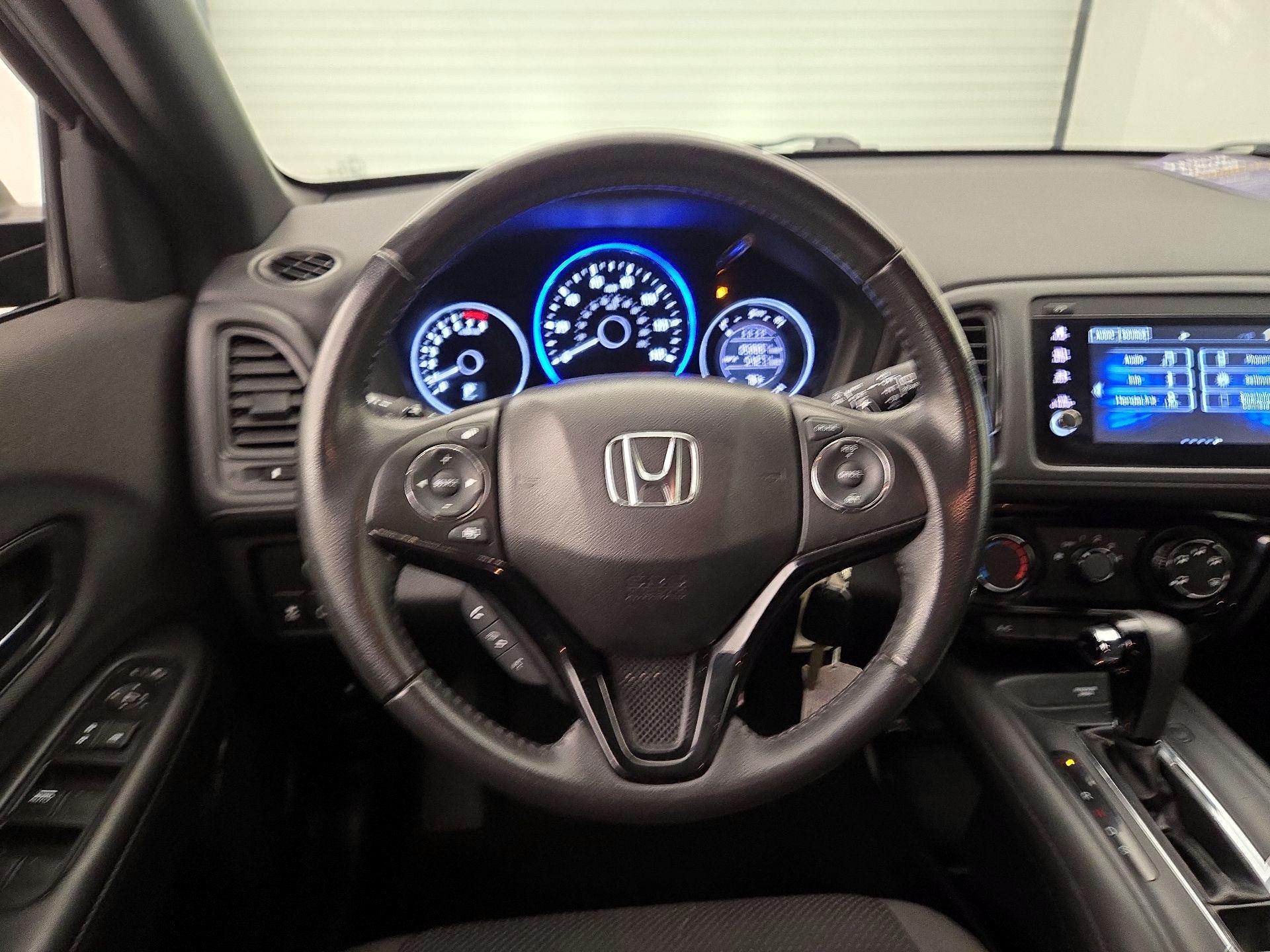 Thumbnail: 2019 Honda HR-V - 10