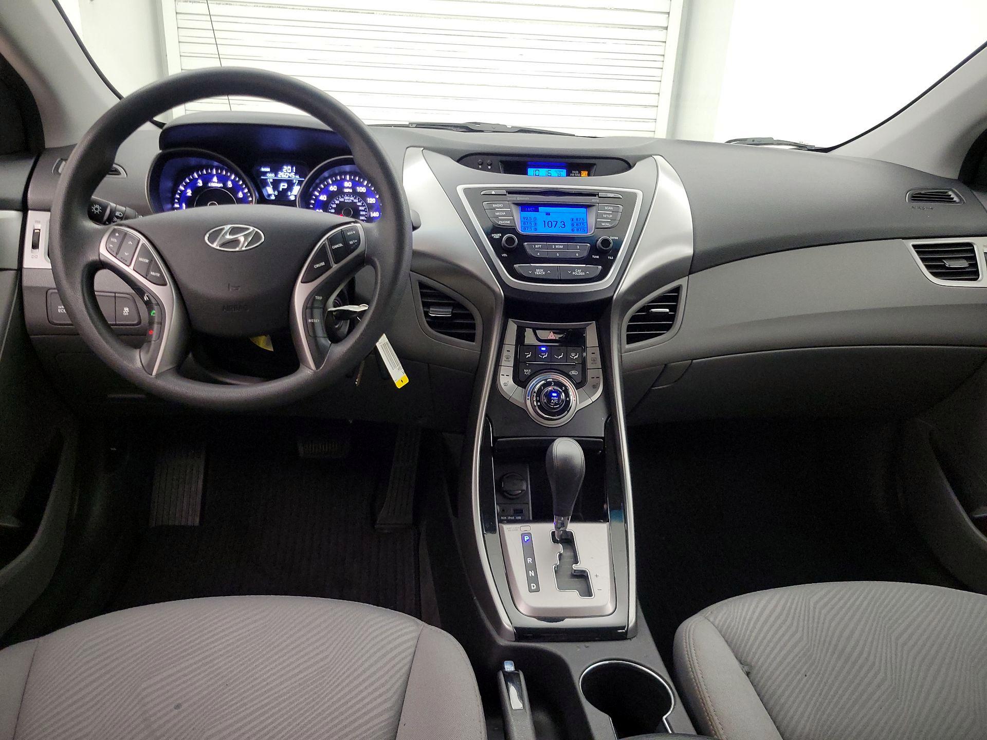 Thumbnail: 2013 Hyundai Elantra - 9