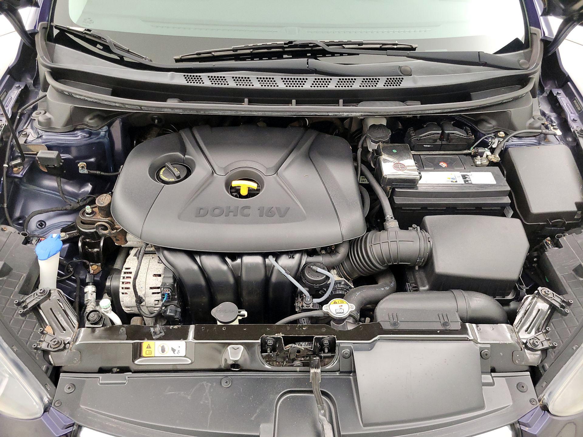 Thumbnail: 2013 Hyundai Elantra - 20