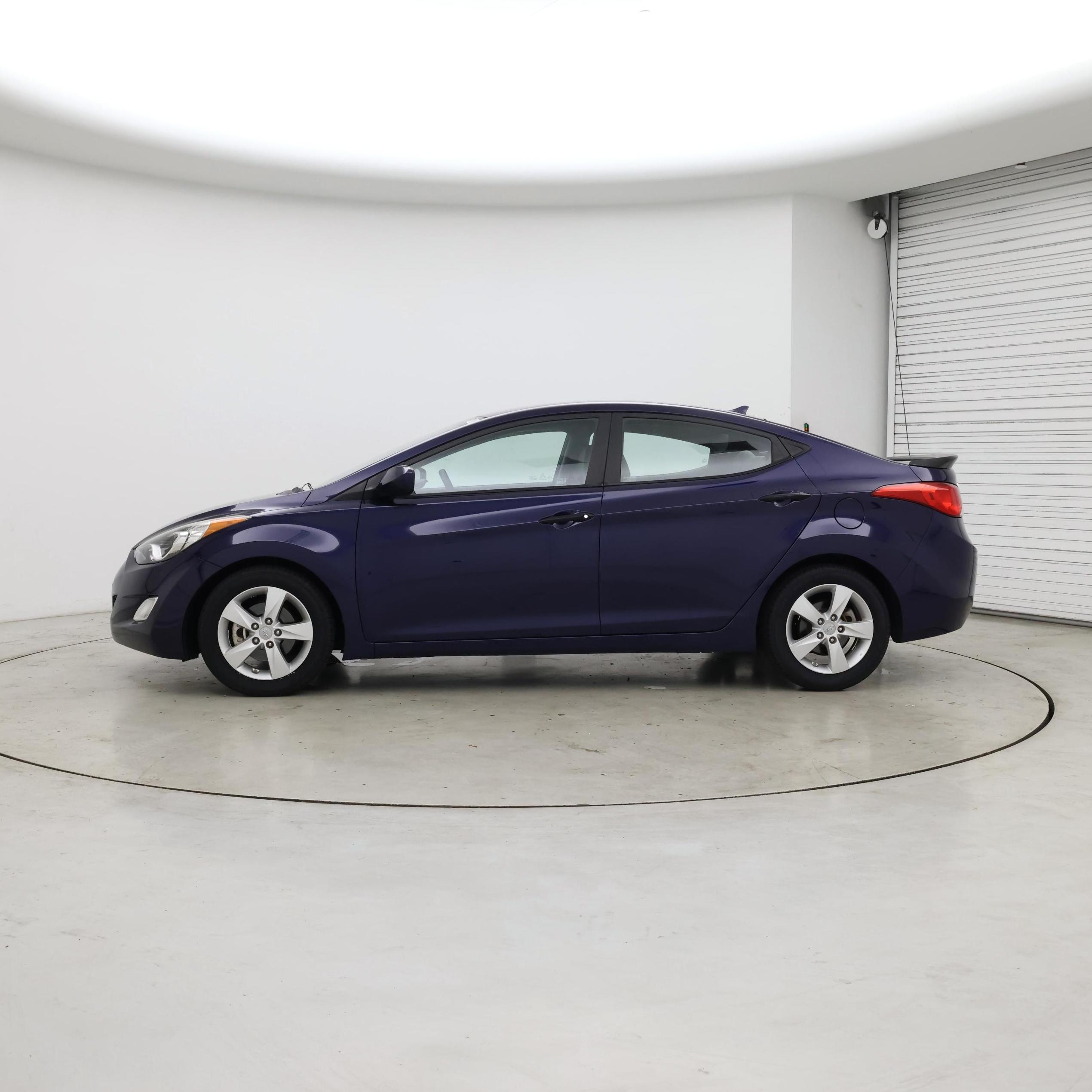 Thumbnail: 2013 Hyundai Elantra - 3