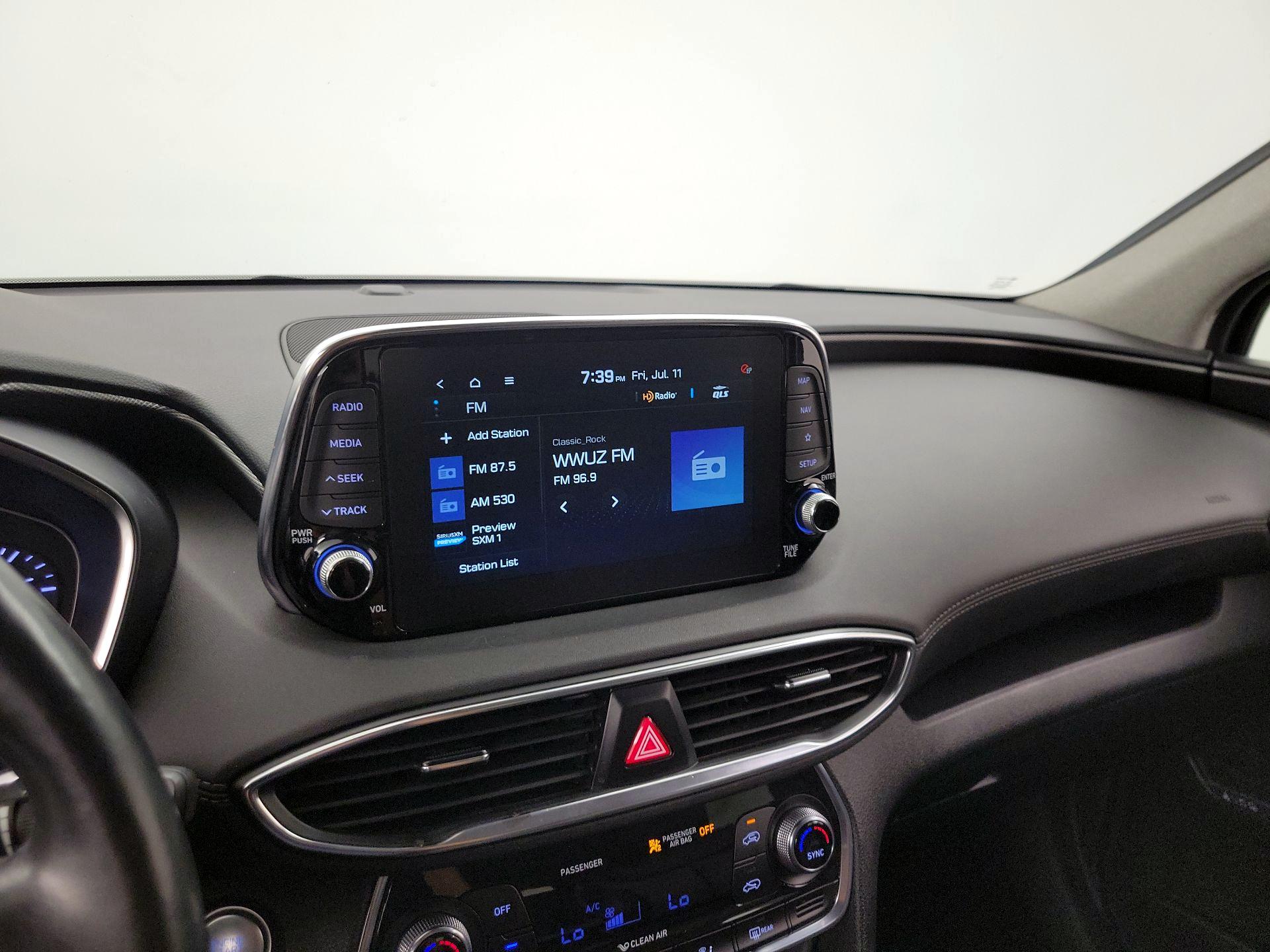 Thumbnail: 2020 Hyundai Santa Fe - 16