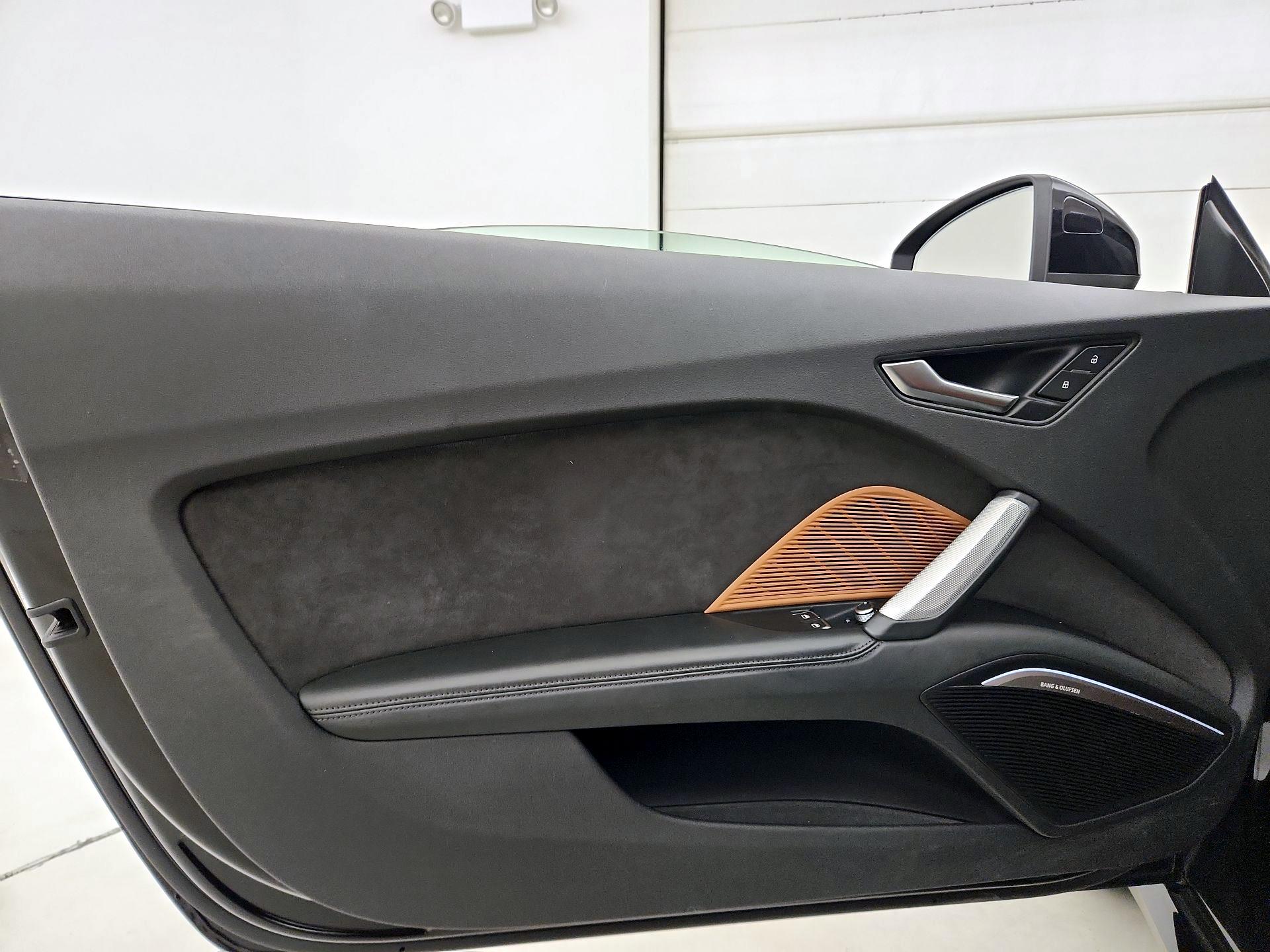 Thumbnail: 2020 Audi TT - 12