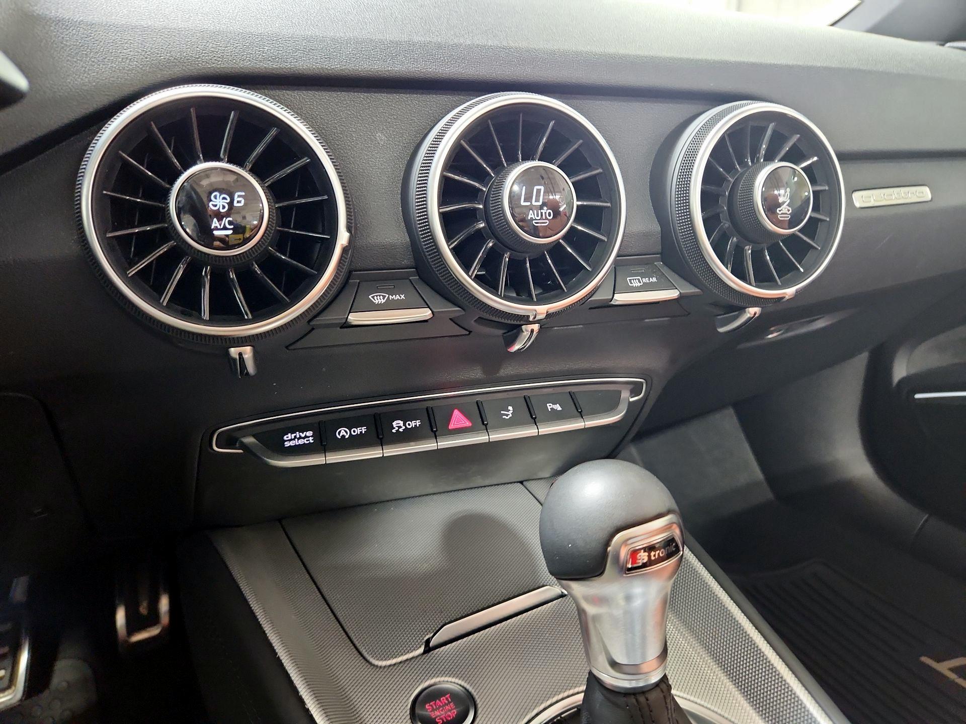 Thumbnail: 2020 Audi TT - 16