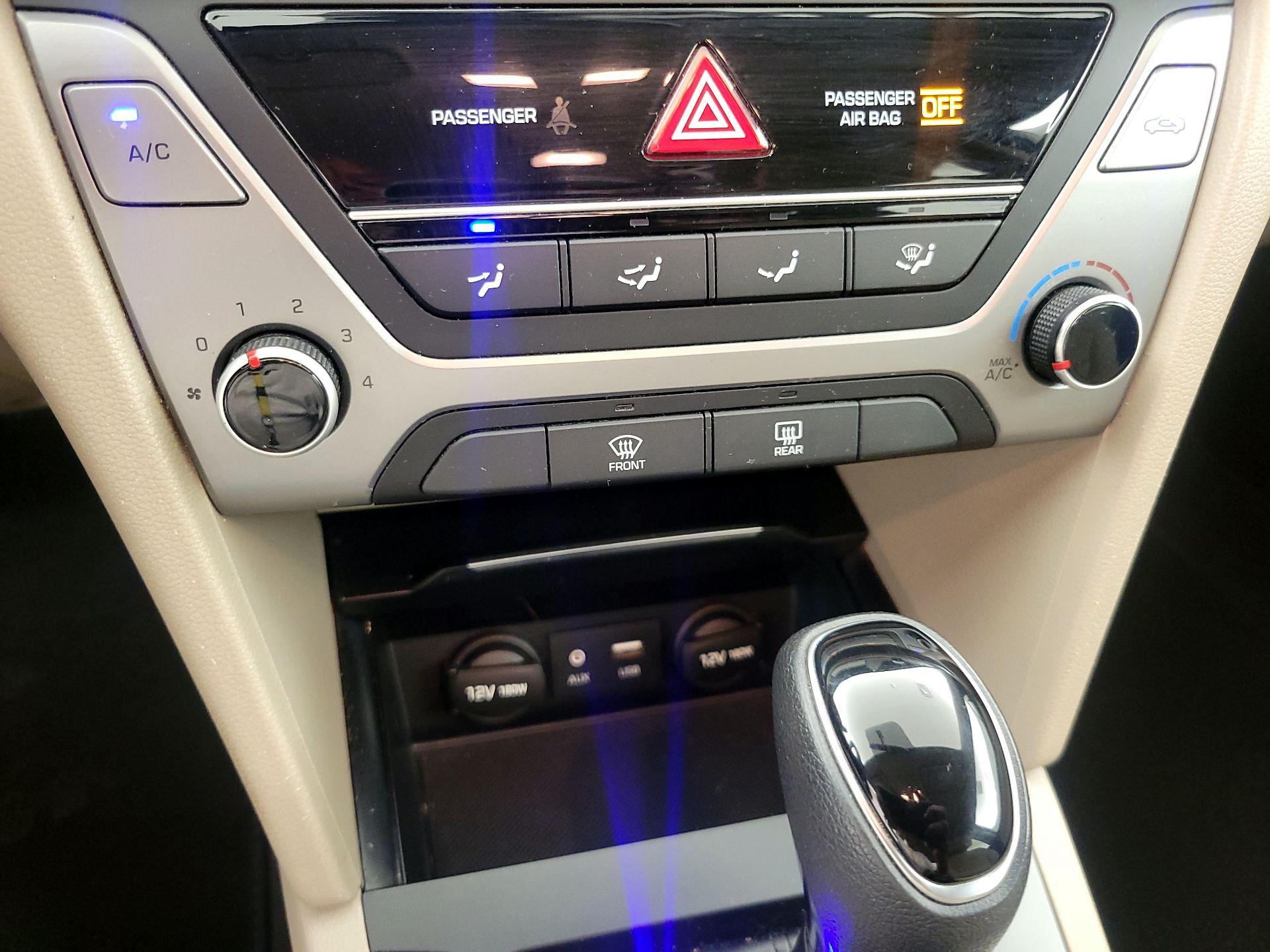 Thumbnail: 2017 Hyundai Elantra - 16