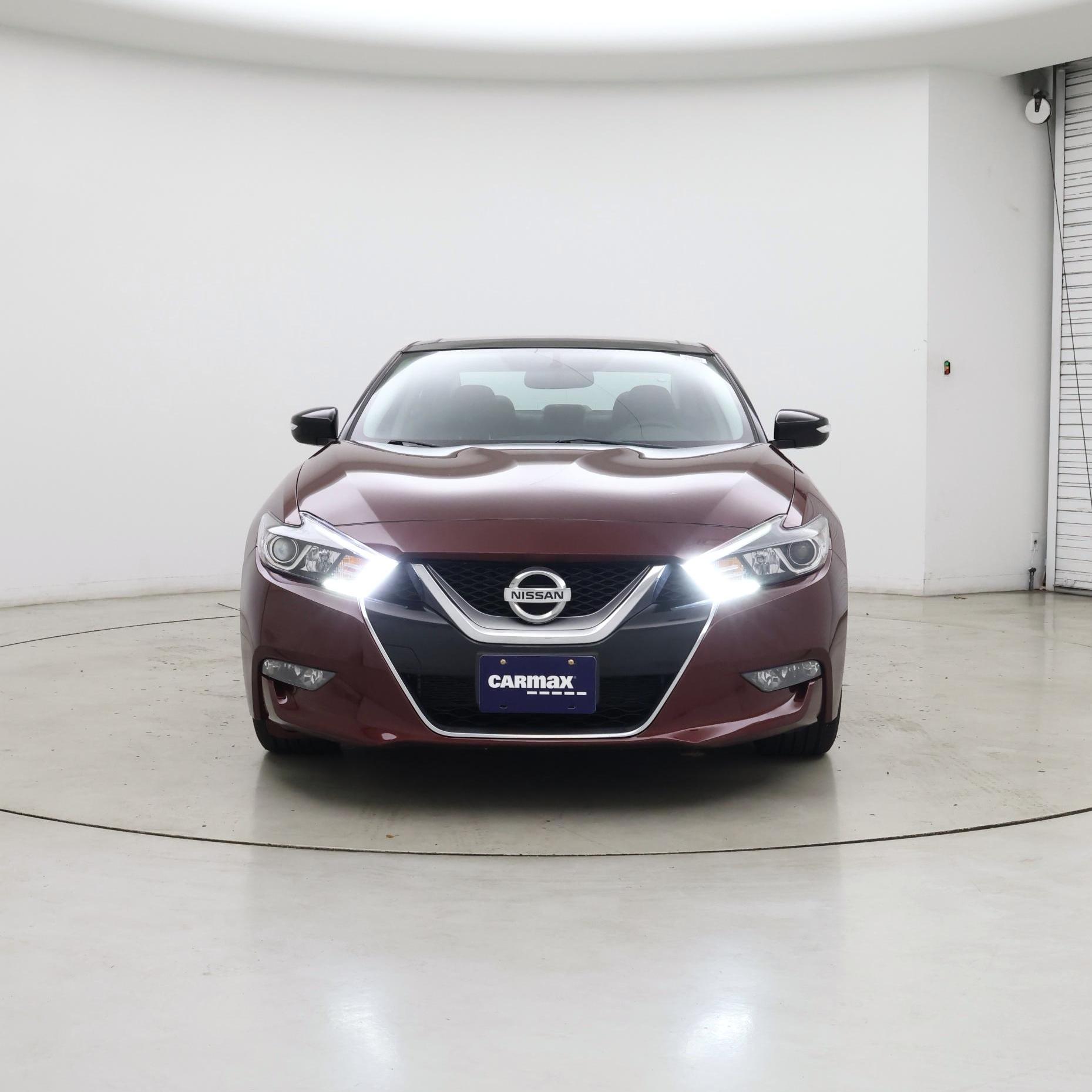 Thumbnail: 2017 Nissan Maxima - 5