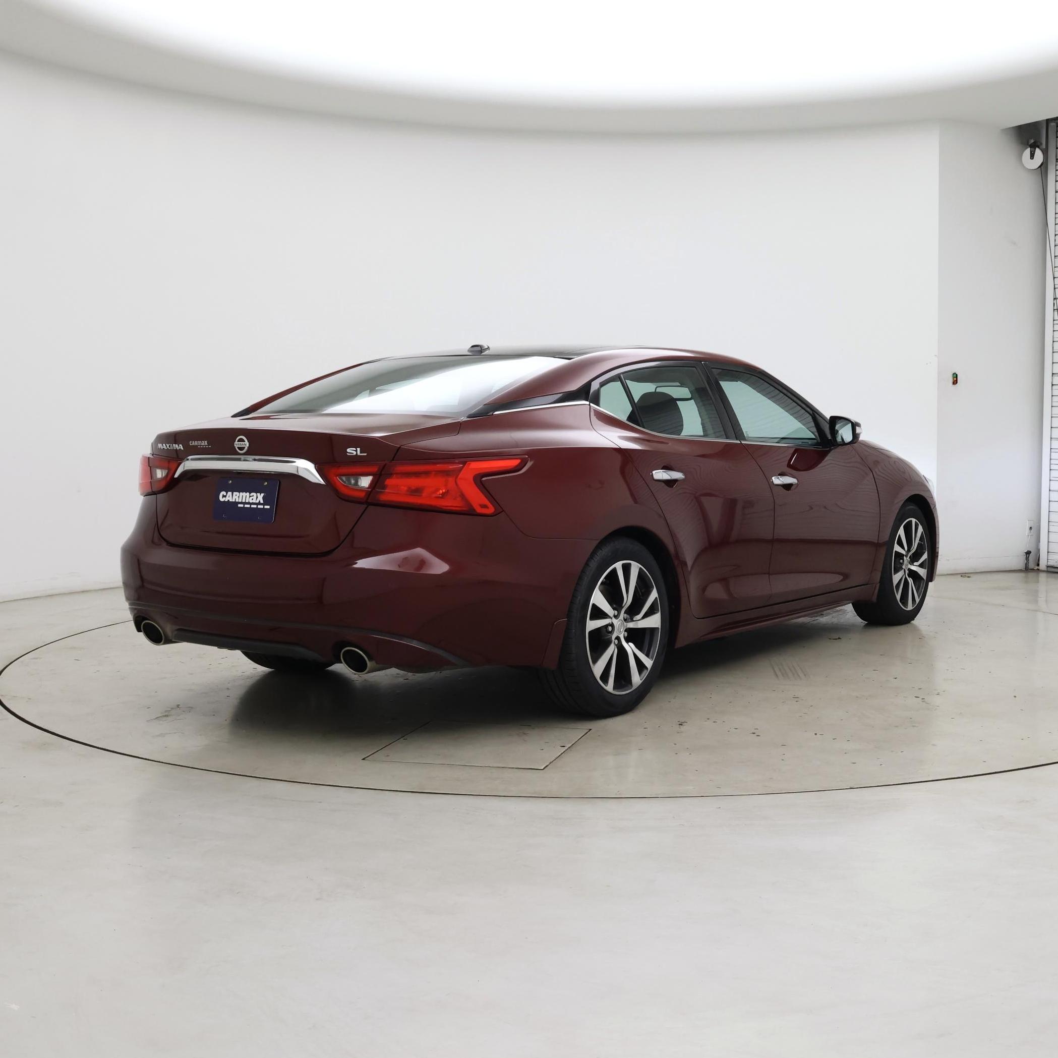 Thumbnail: 2017 Nissan Maxima - 8