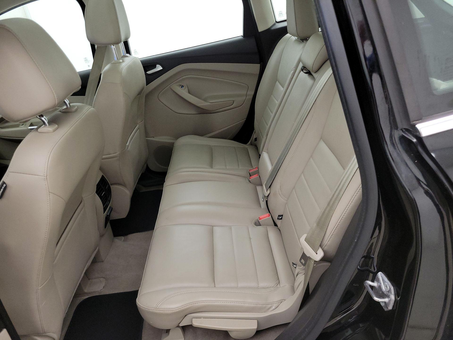 Thumbnail: 2016 Ford C-Max - 20