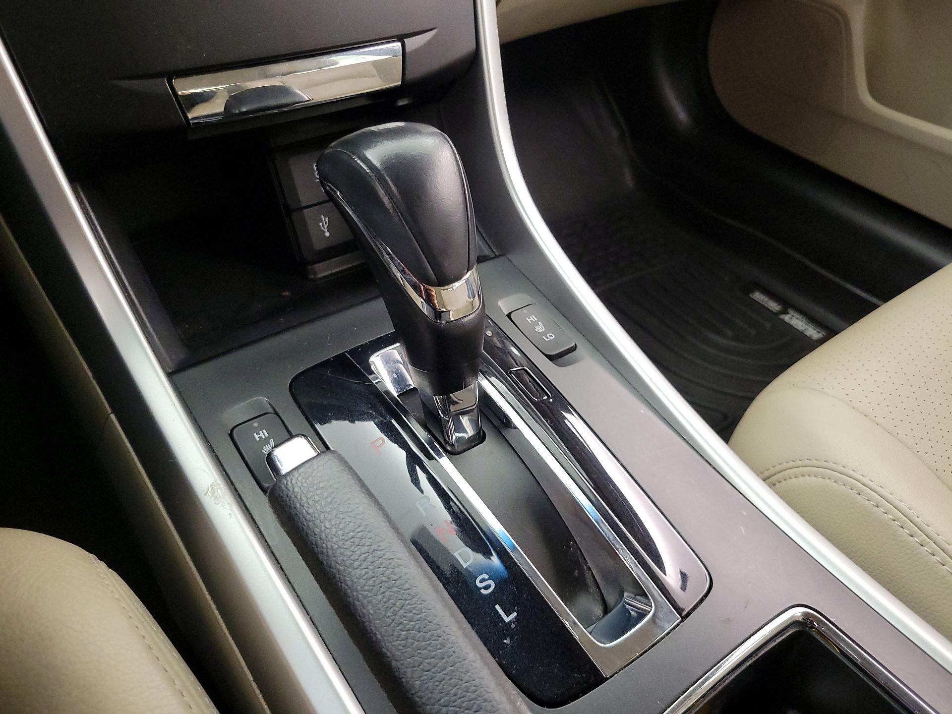 Thumbnail: 2013 Honda Accord - 17