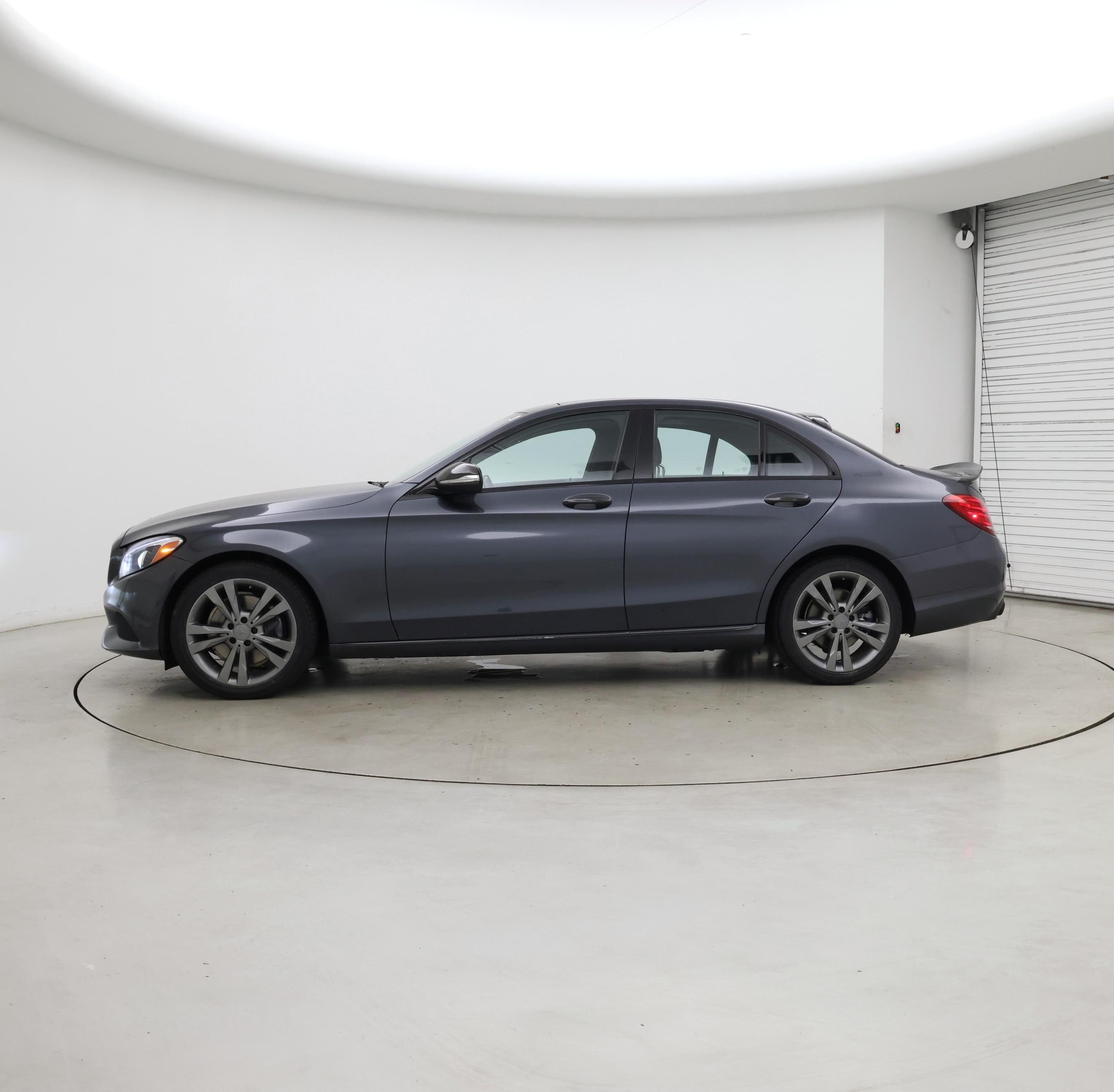 Thumbnail: 2015 Mercedes-Benz C-Class - 3