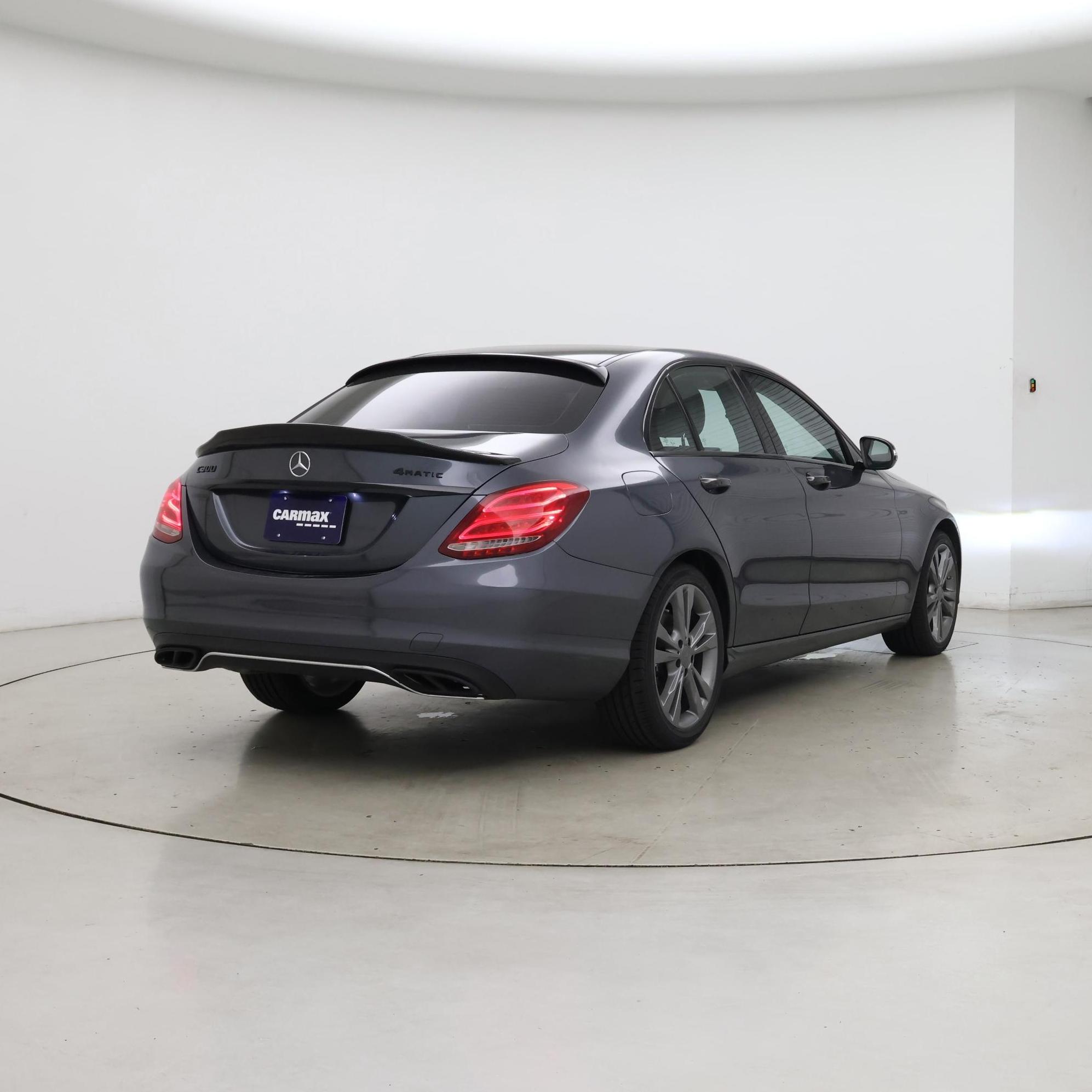 Thumbnail: 2015 Mercedes-Benz C-Class - 8