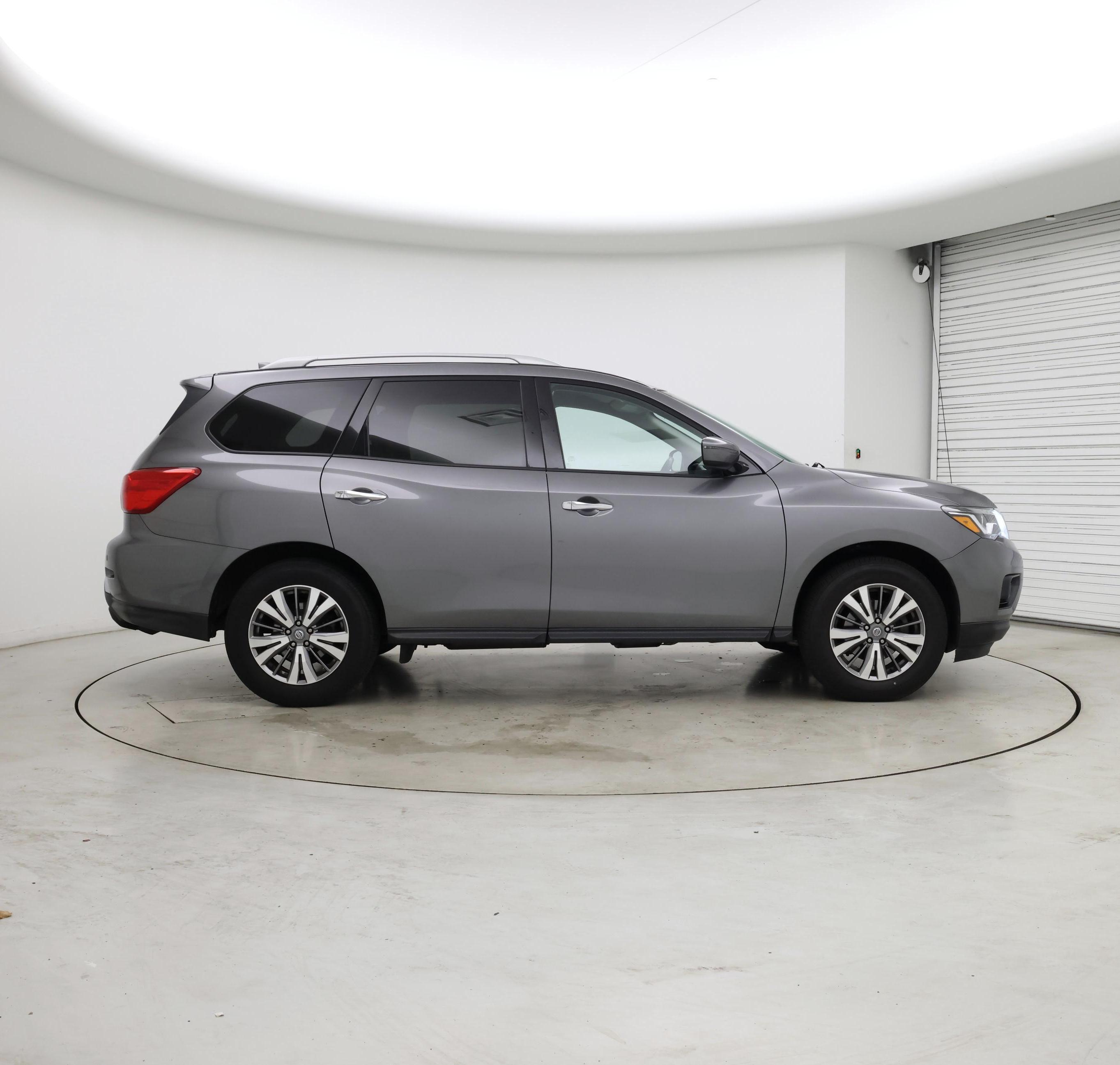 Thumbnail: 2019 Nissan Pathfinder - 7