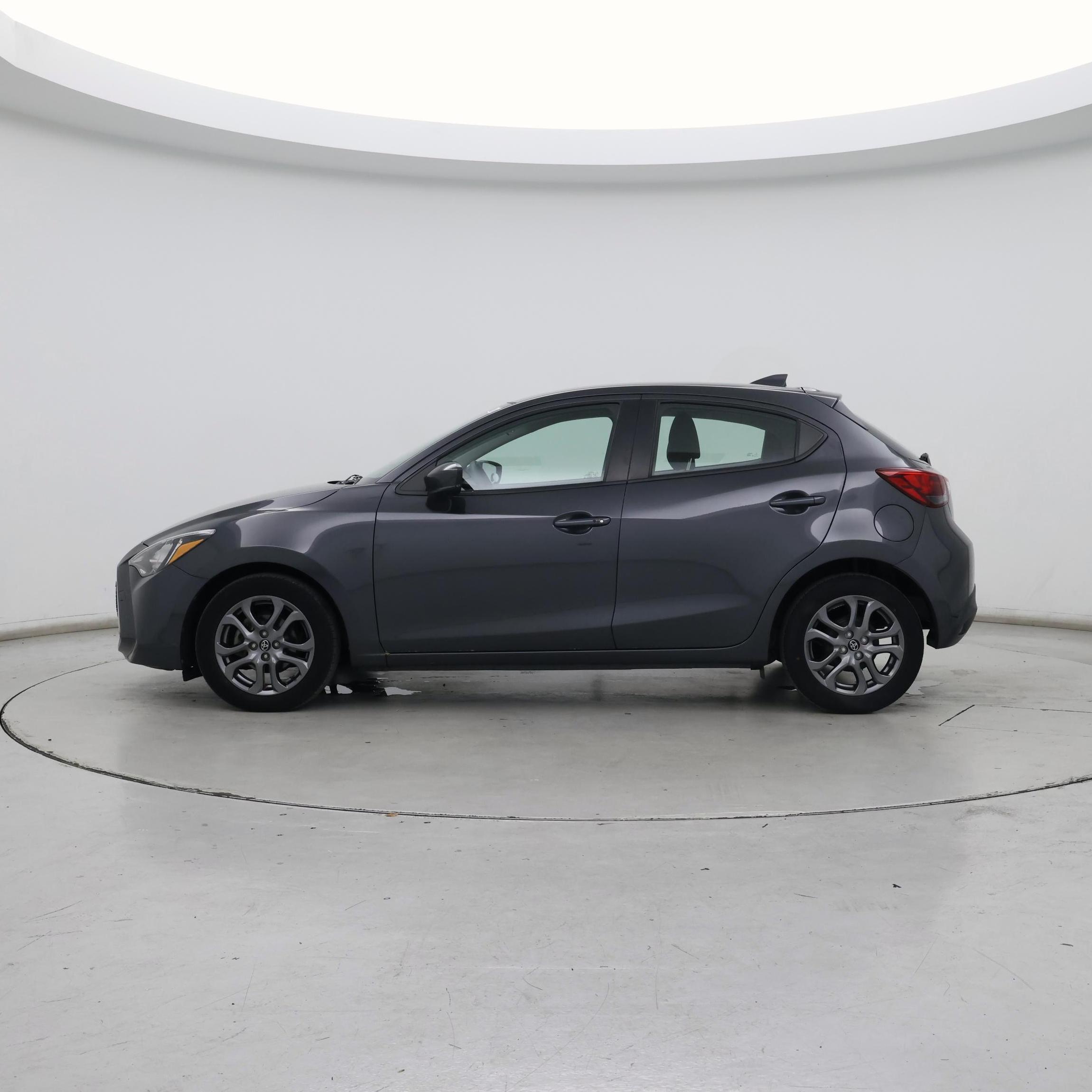 Thumbnail: 2020 Toyota Yaris - 3