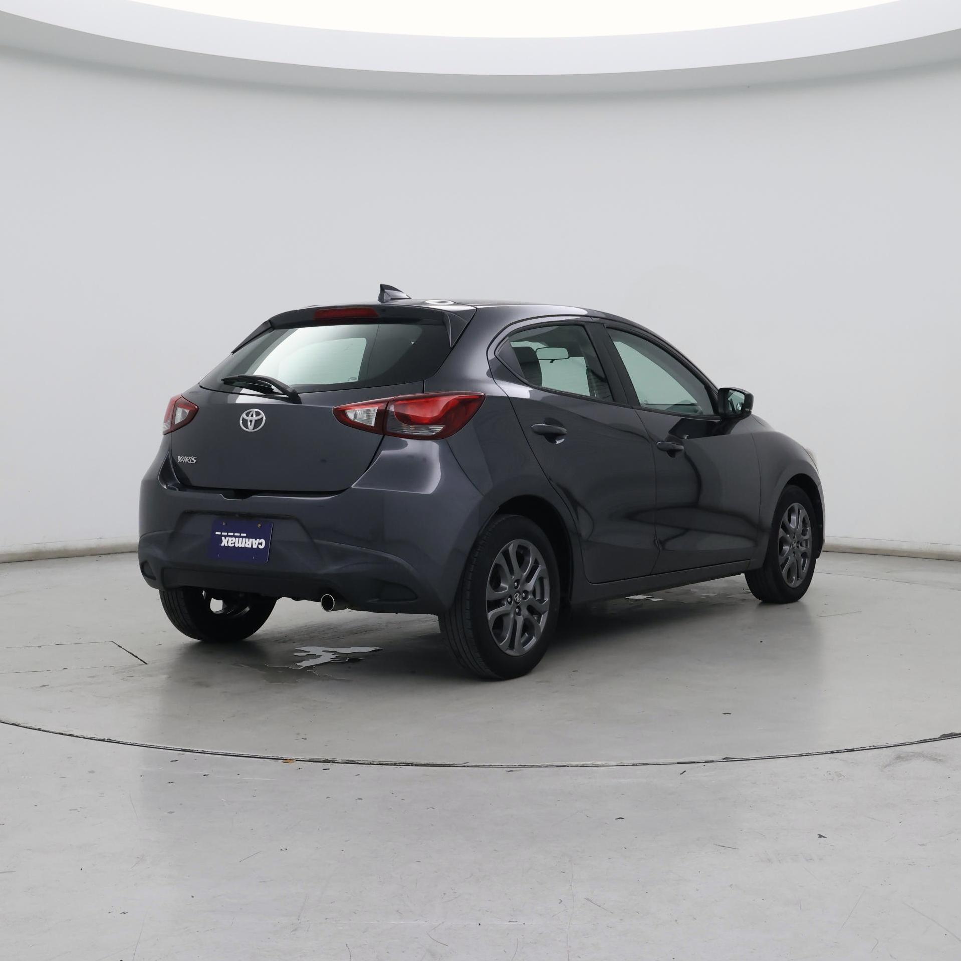 Thumbnail: 2020 Toyota Yaris - 8