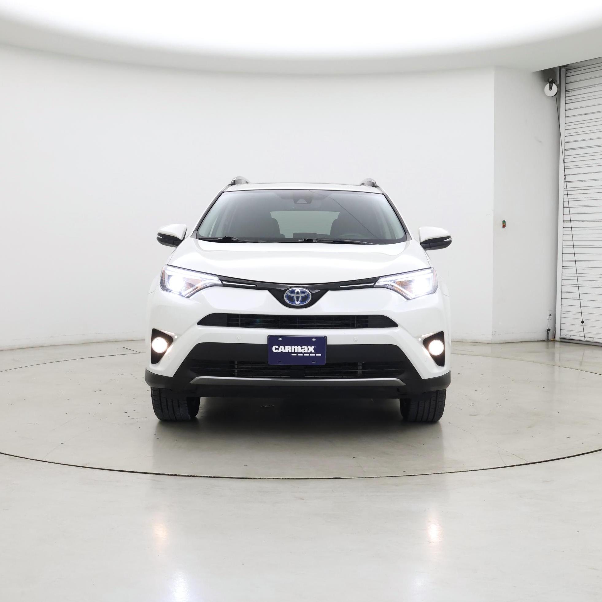 Thumbnail: 2018 Toyota RAV4 - 5
