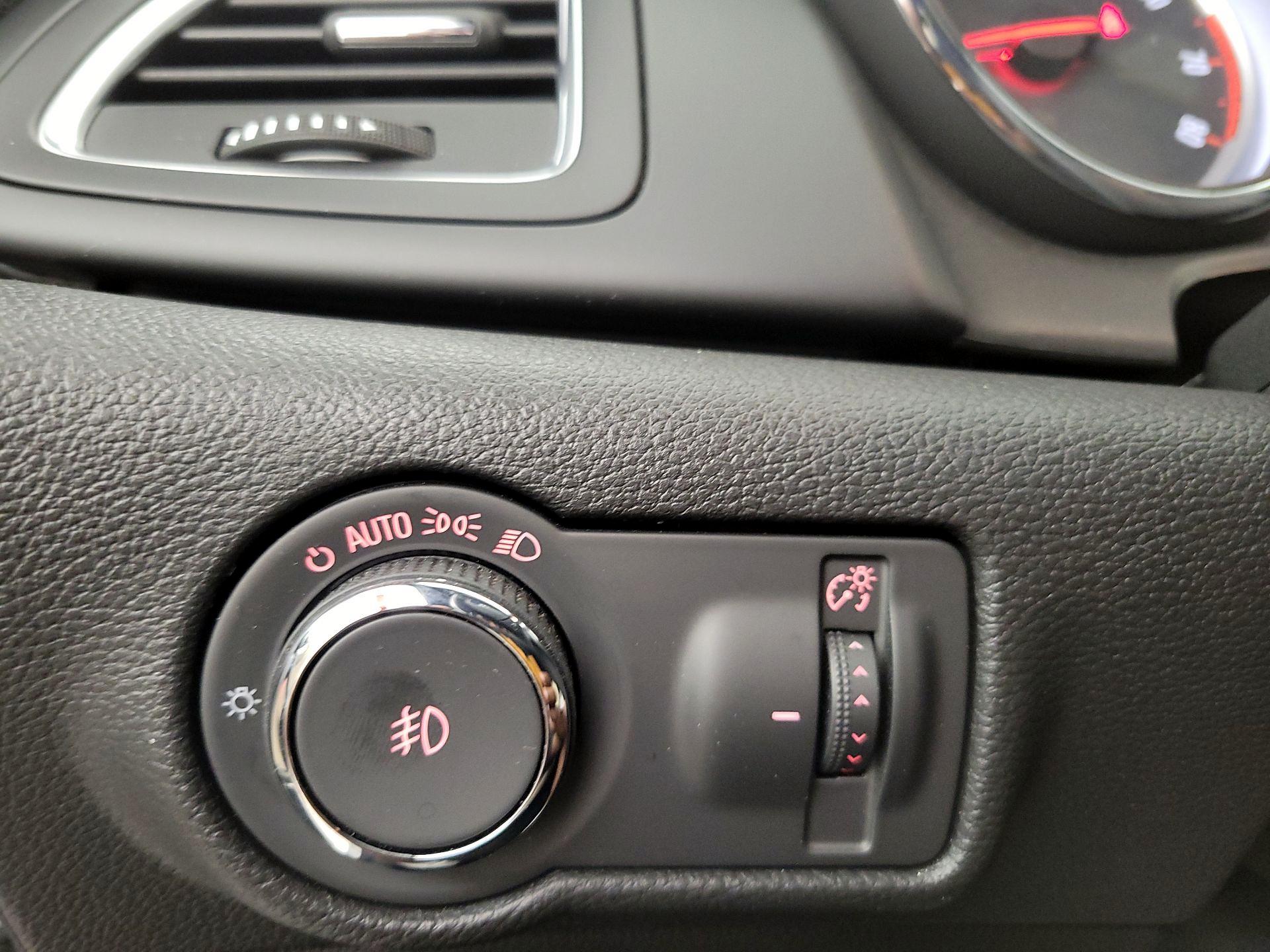 Thumbnail: 2019 Buick Cascada - 13
