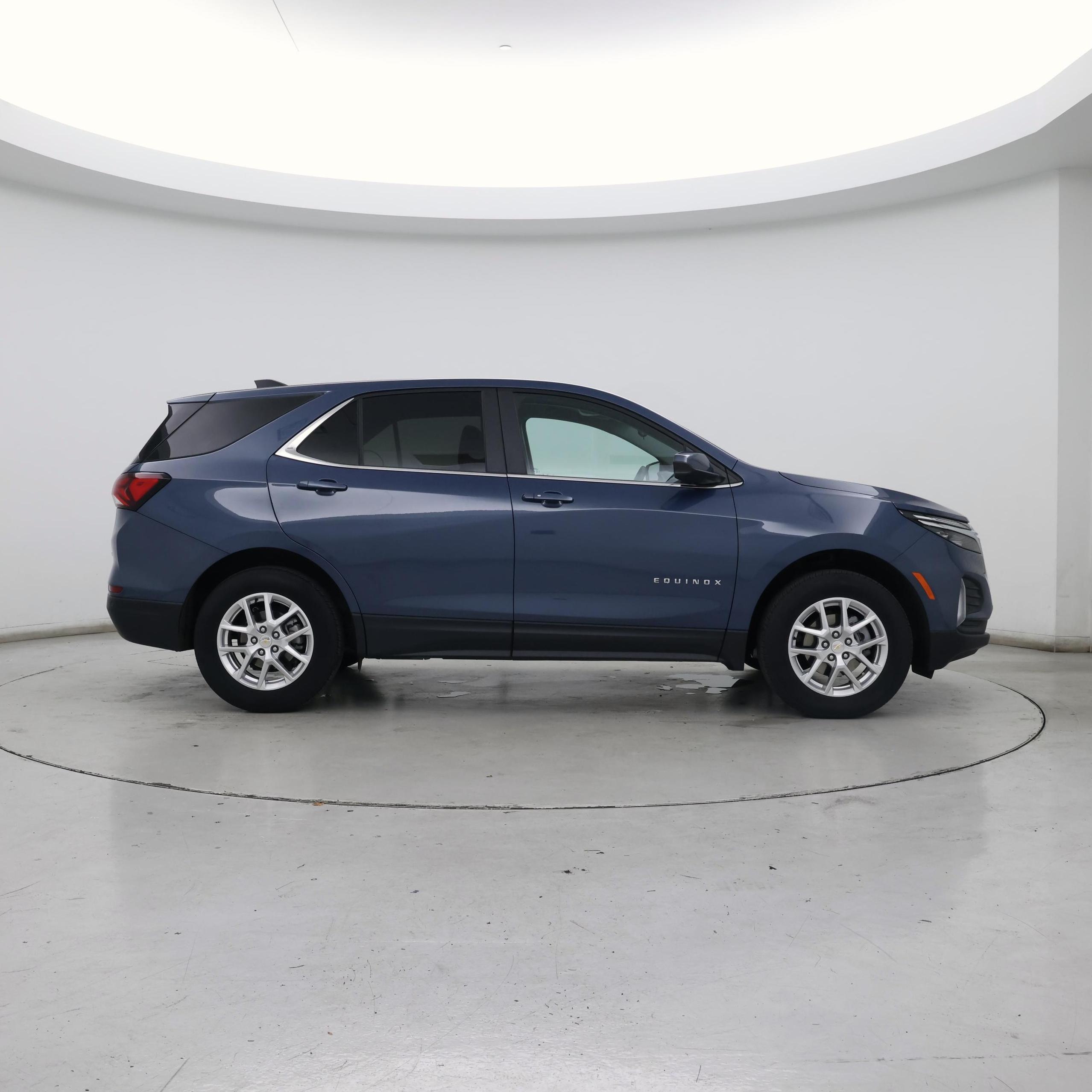 Thumbnail: 2024 Chevrolet Equinox - 7