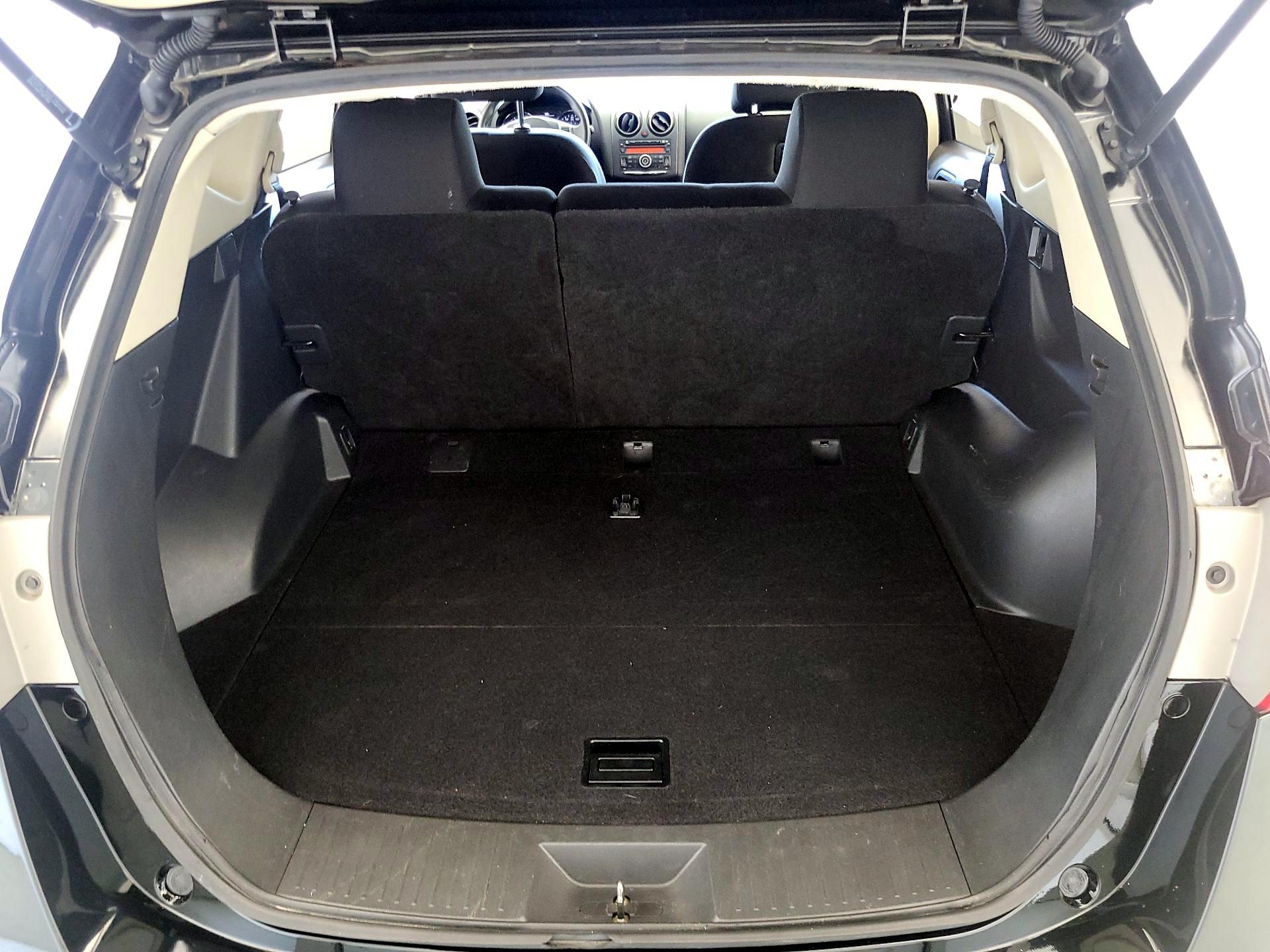 Thumbnail: 2013 Nissan Rogue - 19