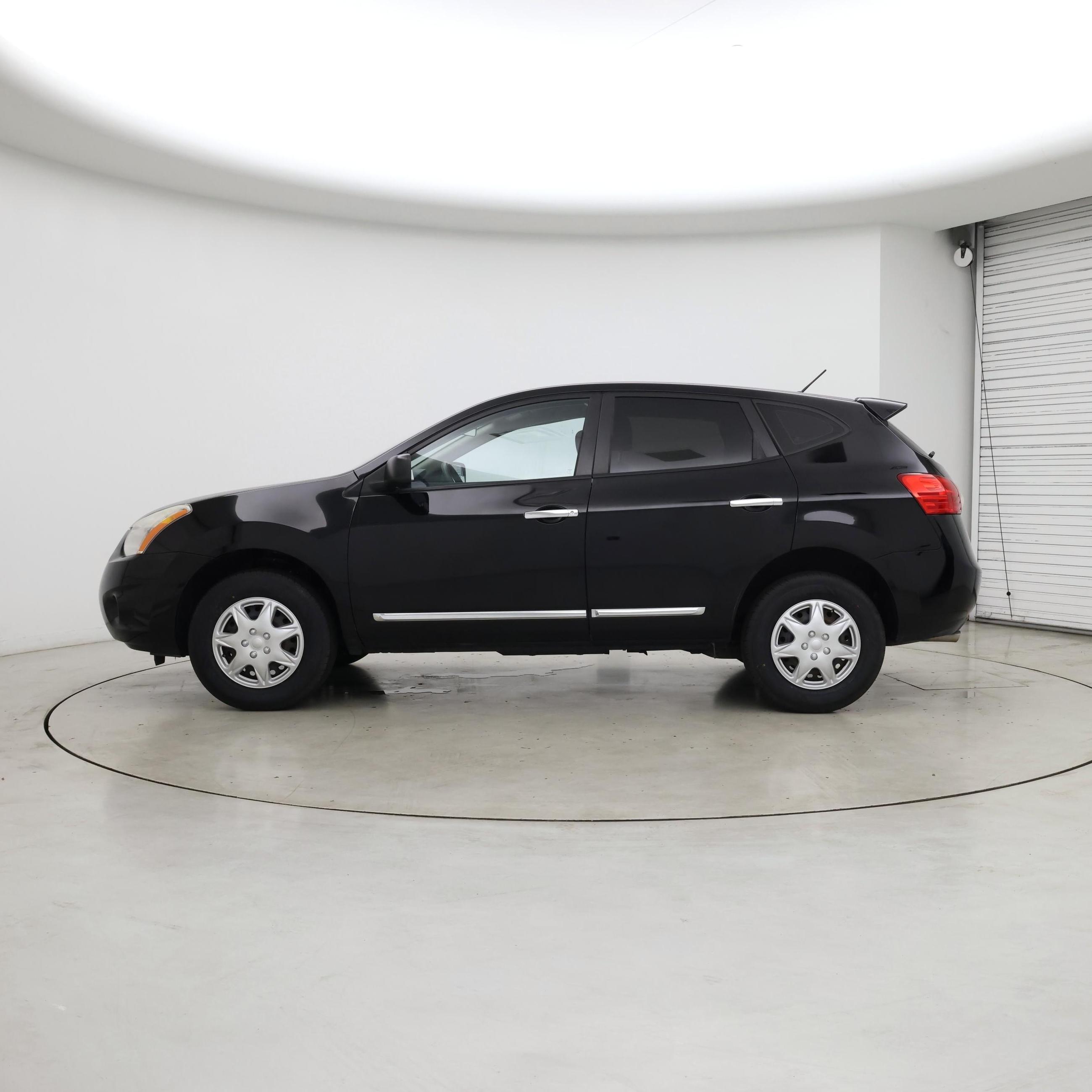 Thumbnail: 2013 Nissan Rogue - 3