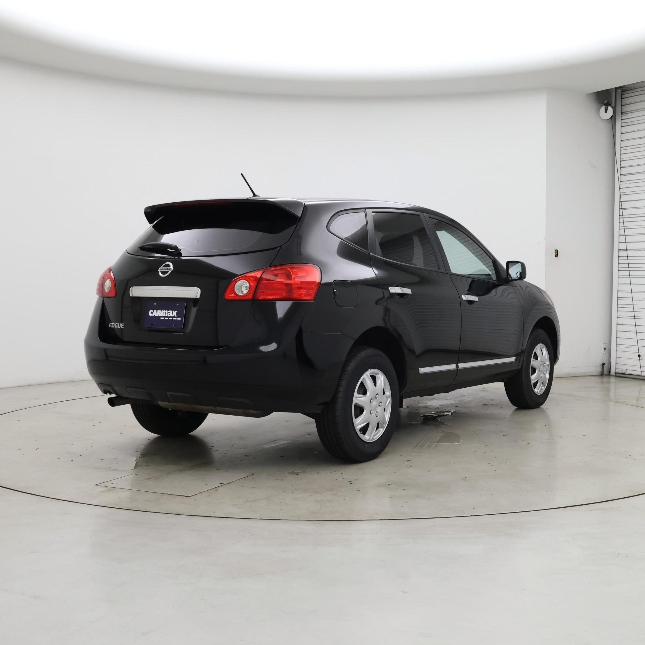 Thumbnail: 2013 Nissan Rogue - 8