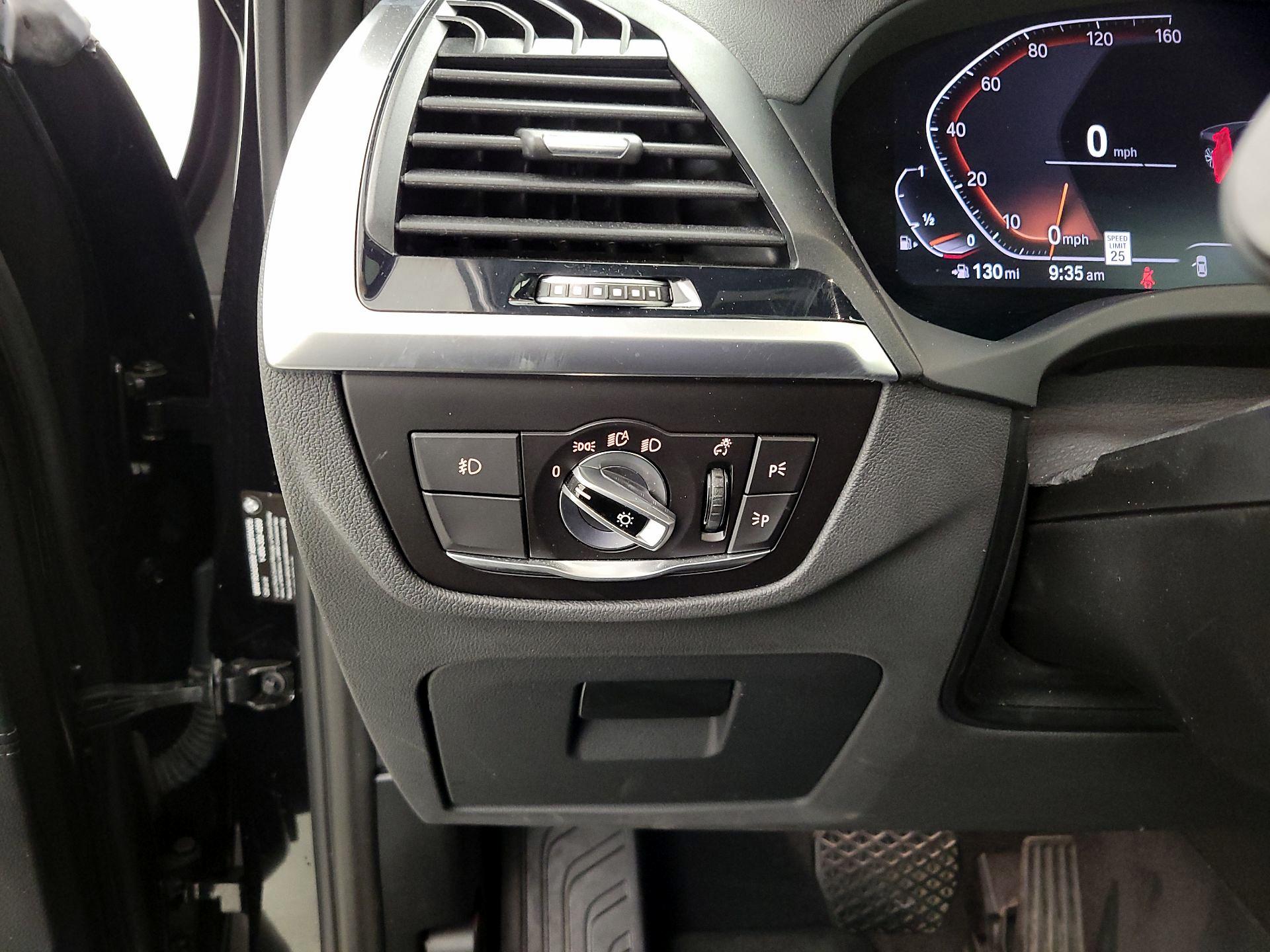 Thumbnail: 2021 BMW X3 - 13