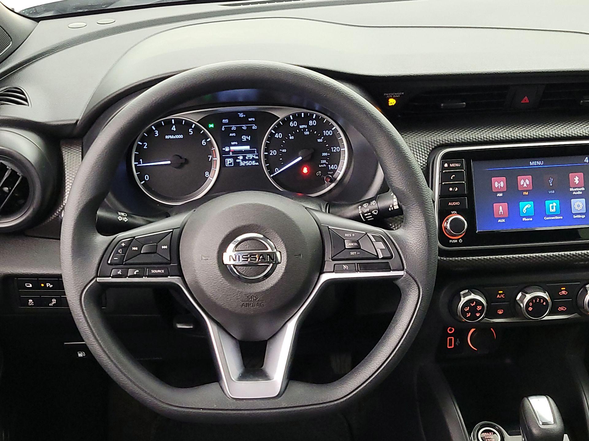 Thumbnail: 2020 Nissan Kicks - 10