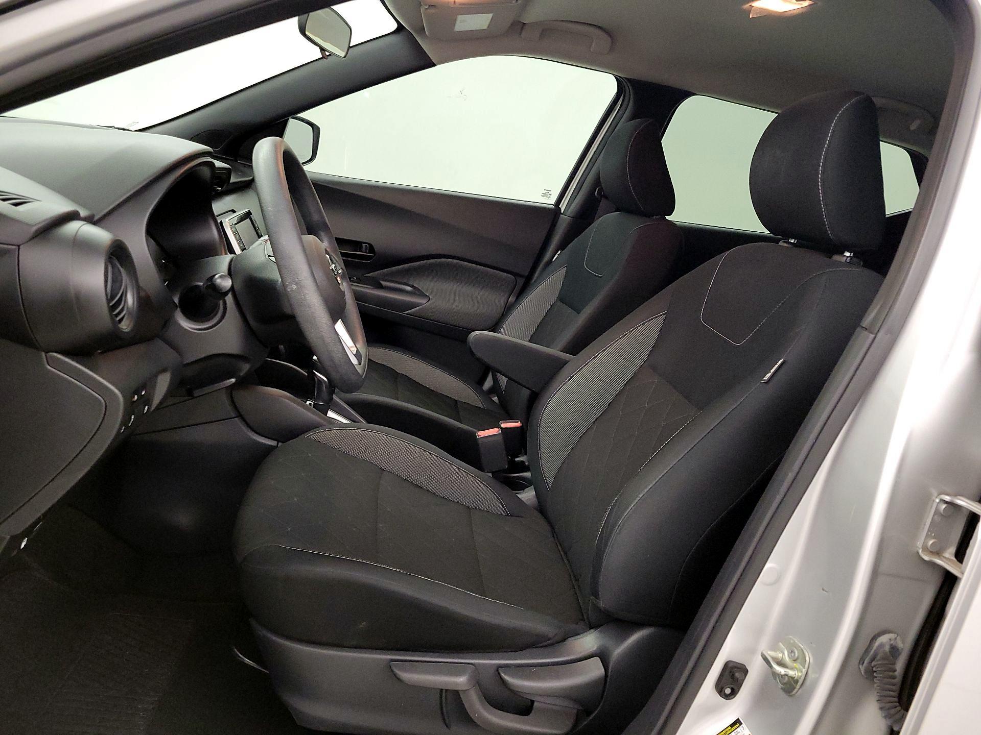 Thumbnail: 2020 Nissan Kicks - 11