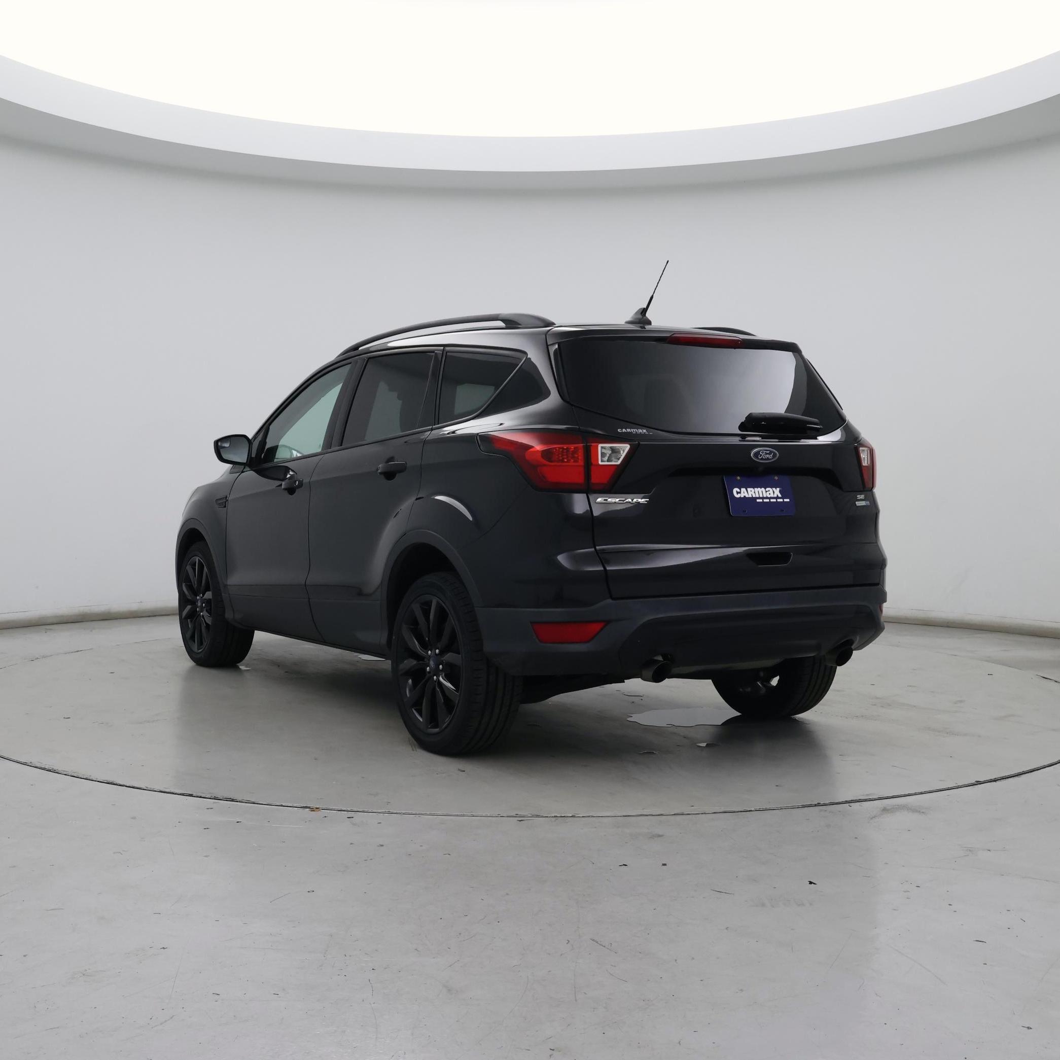 Thumbnail: 2019 Ford Escape - 2
