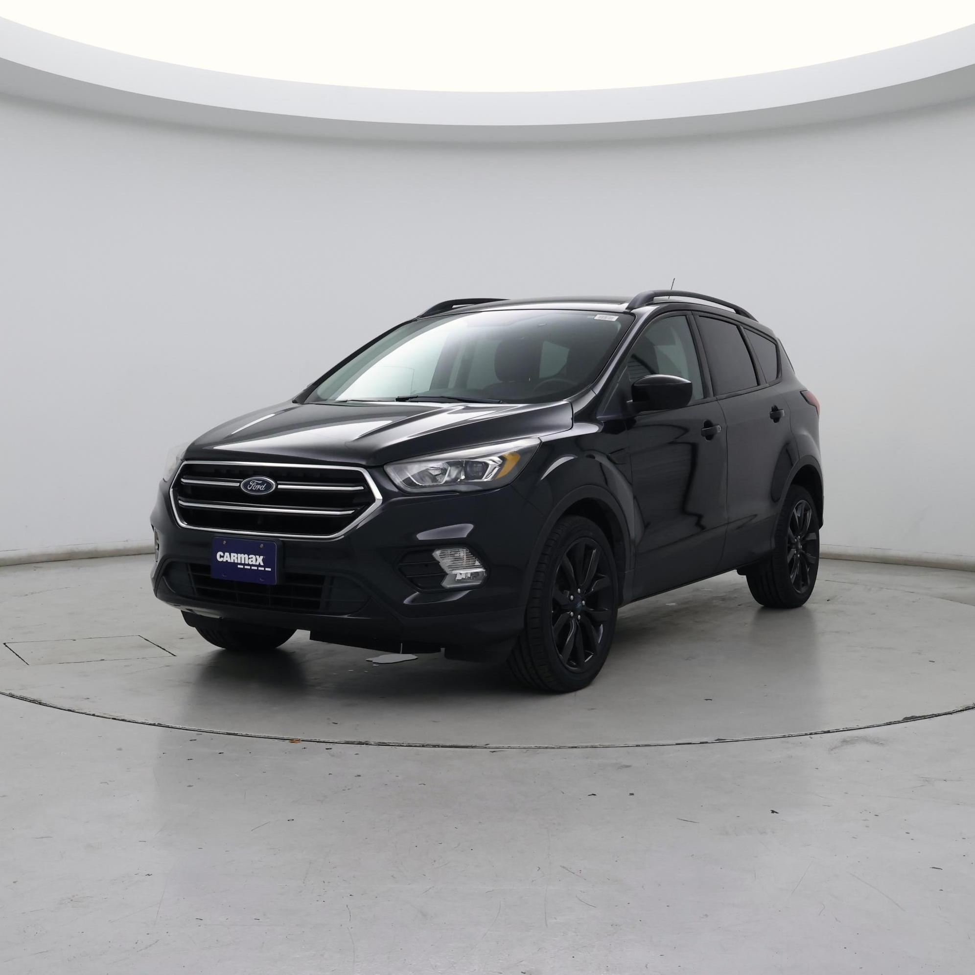 Thumbnail: 2019 Ford Escape - 4