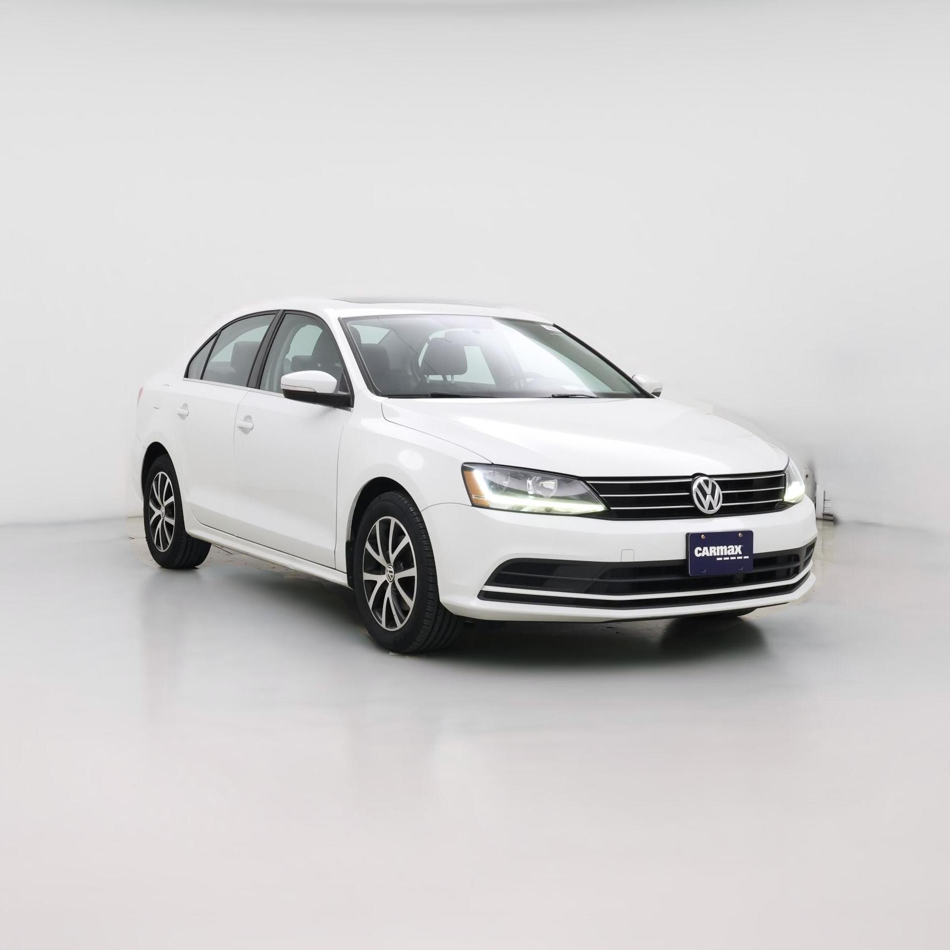 Thumbnail: 2017 Volkswagen Jetta - 1