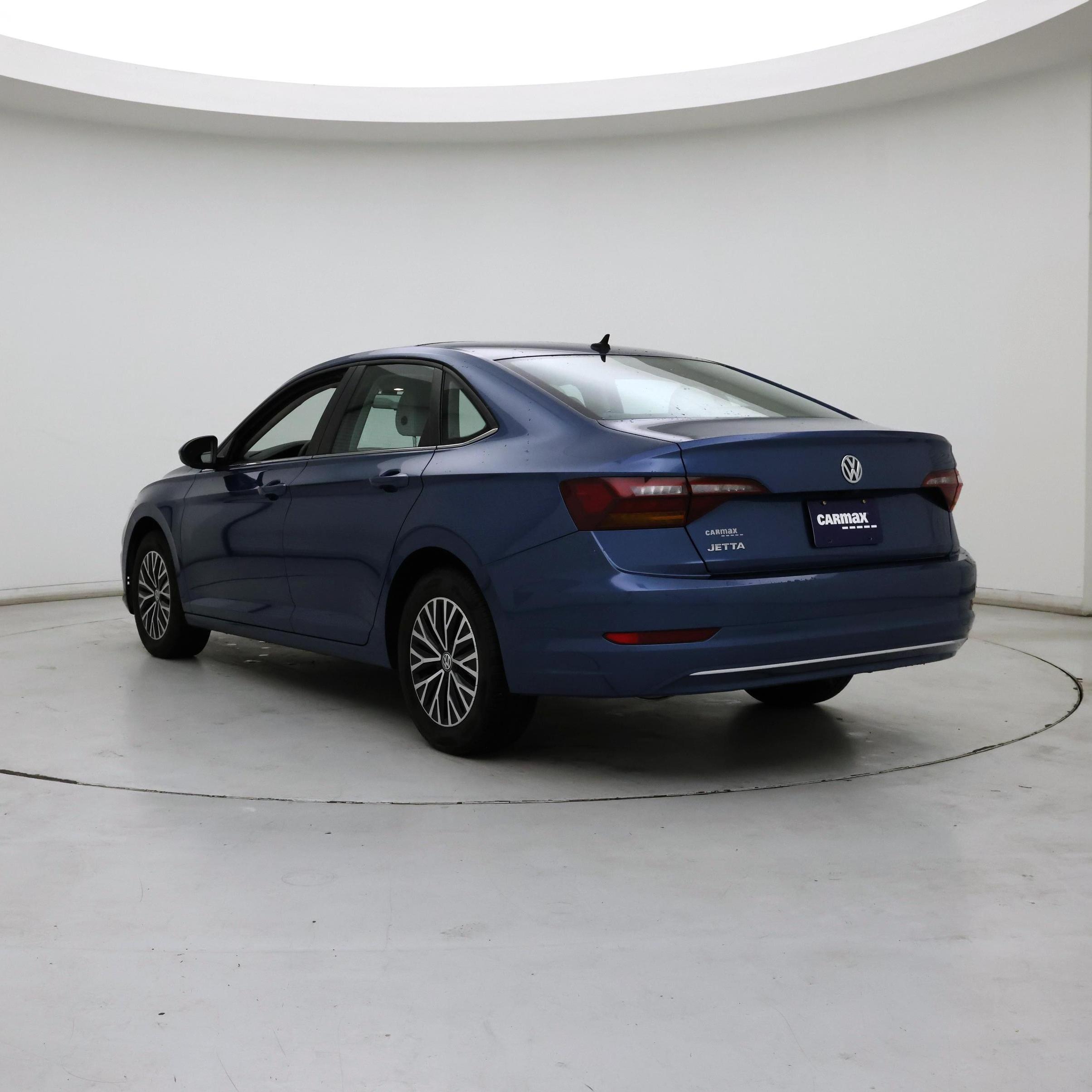 Thumbnail: 2019 Volkswagen Jetta - 2