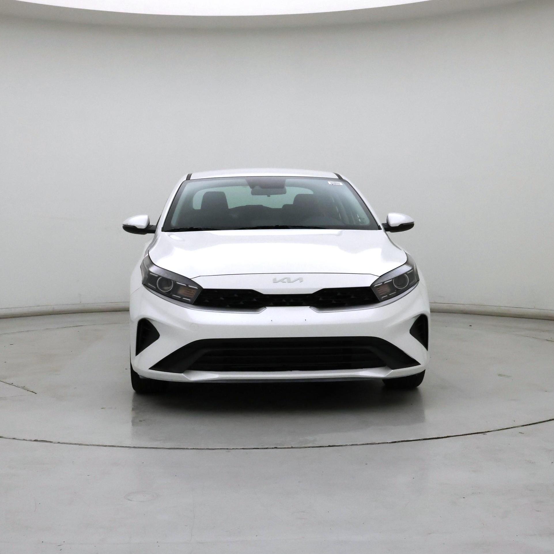 Thumbnail: 2024 Kia Forte - 5