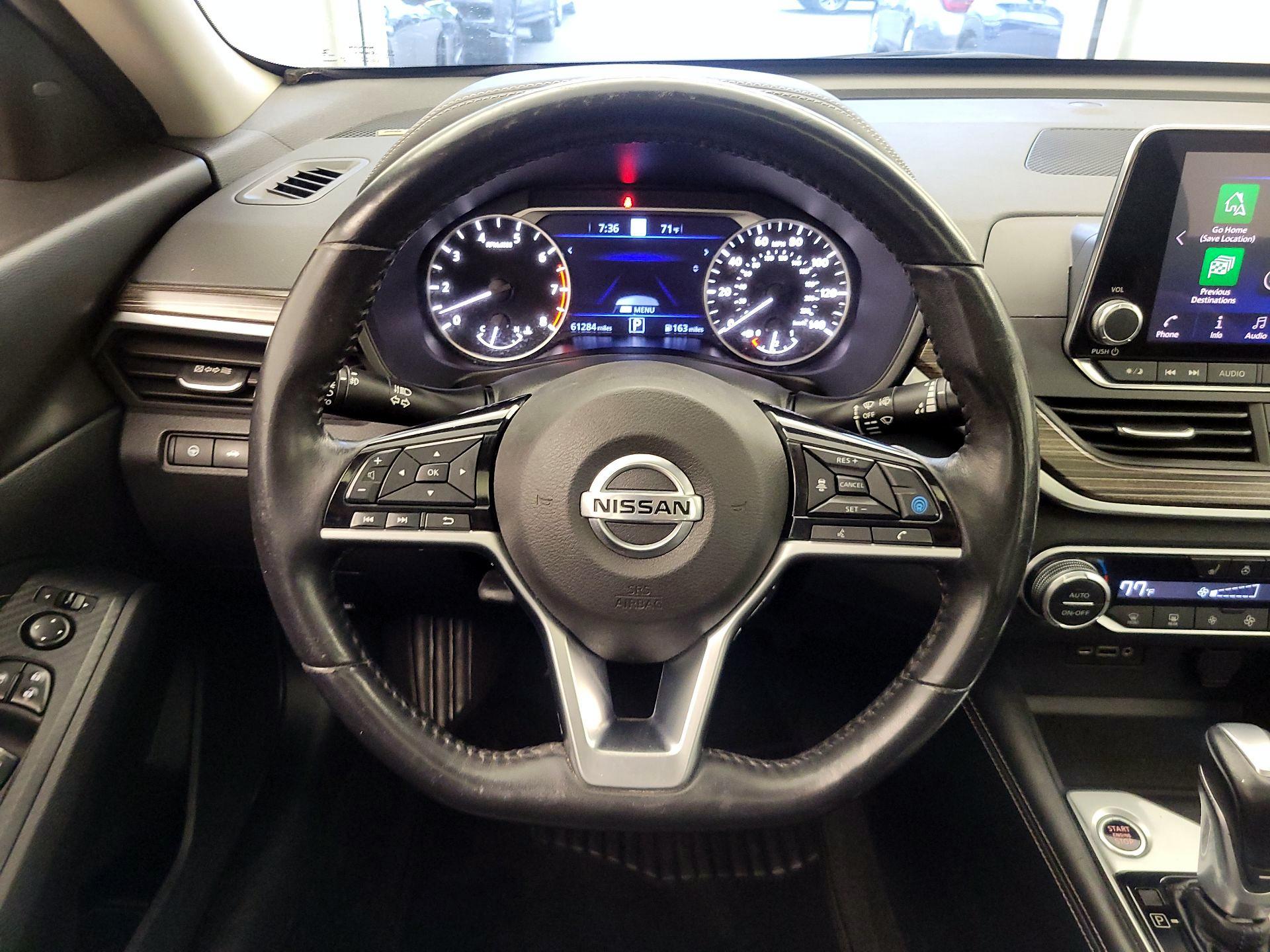 Thumbnail: 2019 Nissan Altima - 10