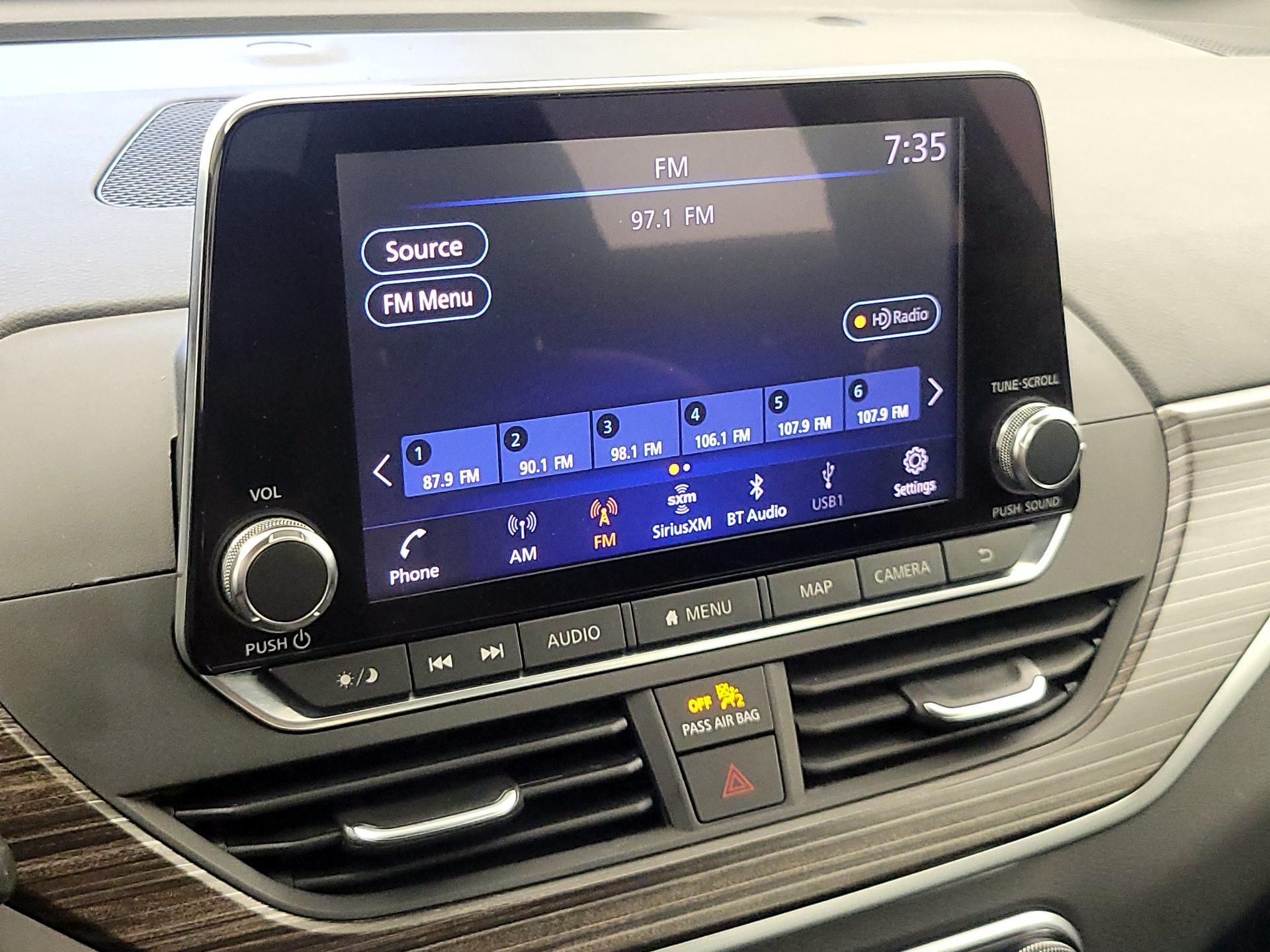 Thumbnail: 2019 Nissan Altima - 15