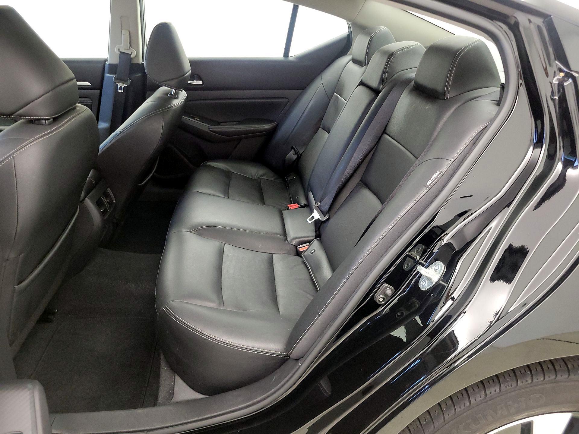 Thumbnail: 2019 Nissan Altima - 20