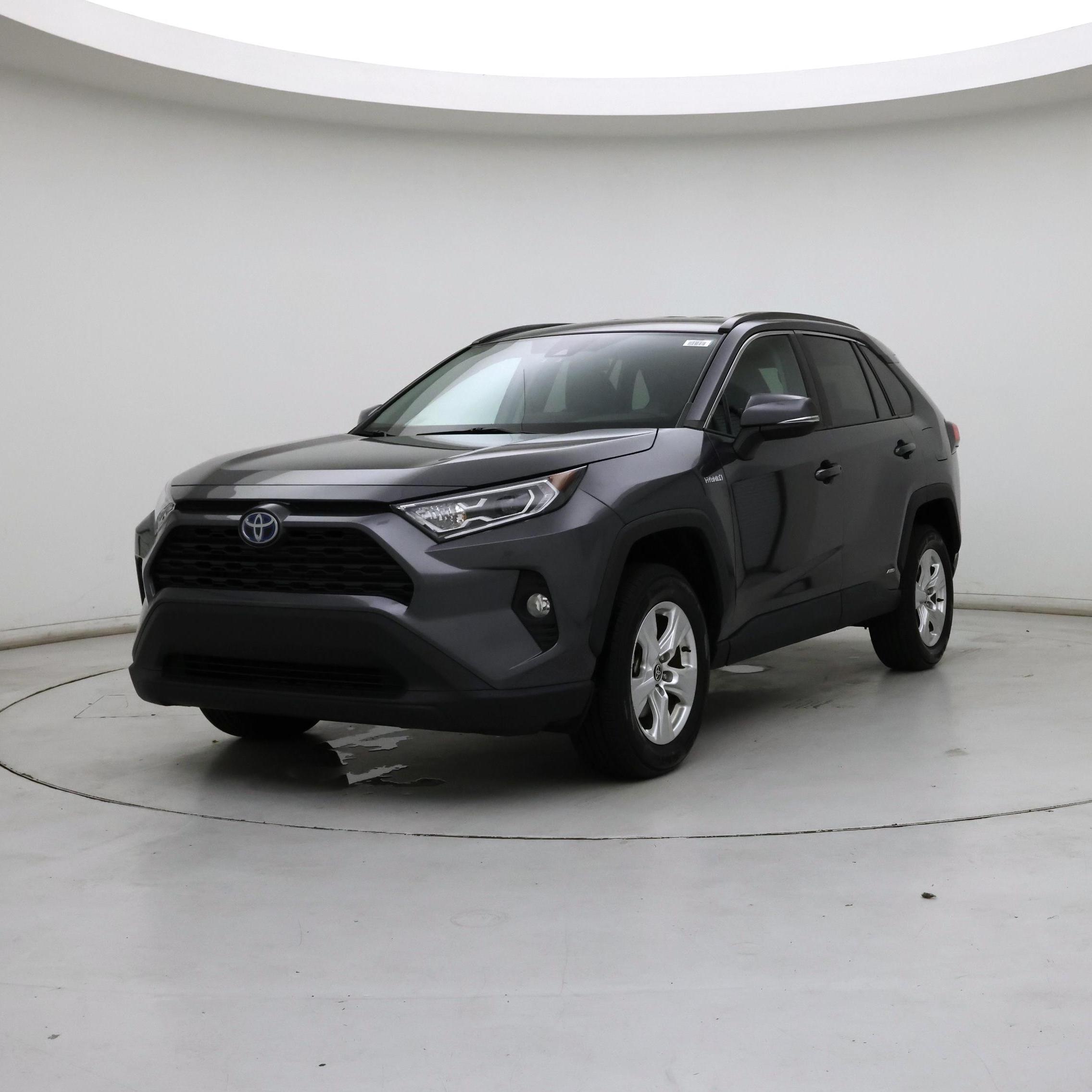 Thumbnail: 2021 Toyota RAV4 - 4