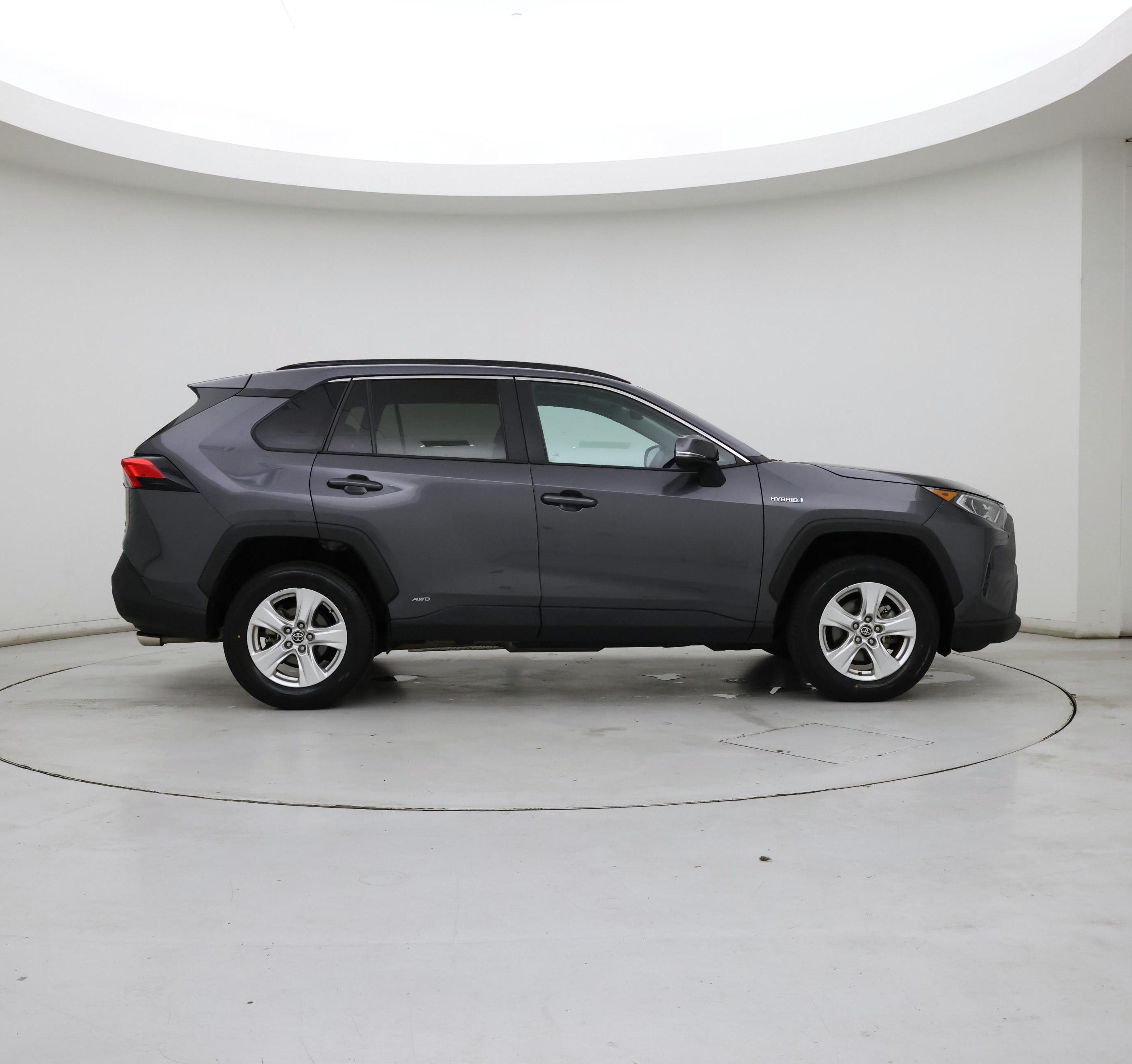 Thumbnail: 2021 Toyota RAV4 - 7